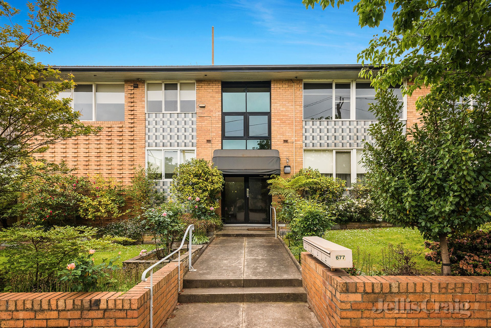 2/677 Toorak Road, Toorak image 7