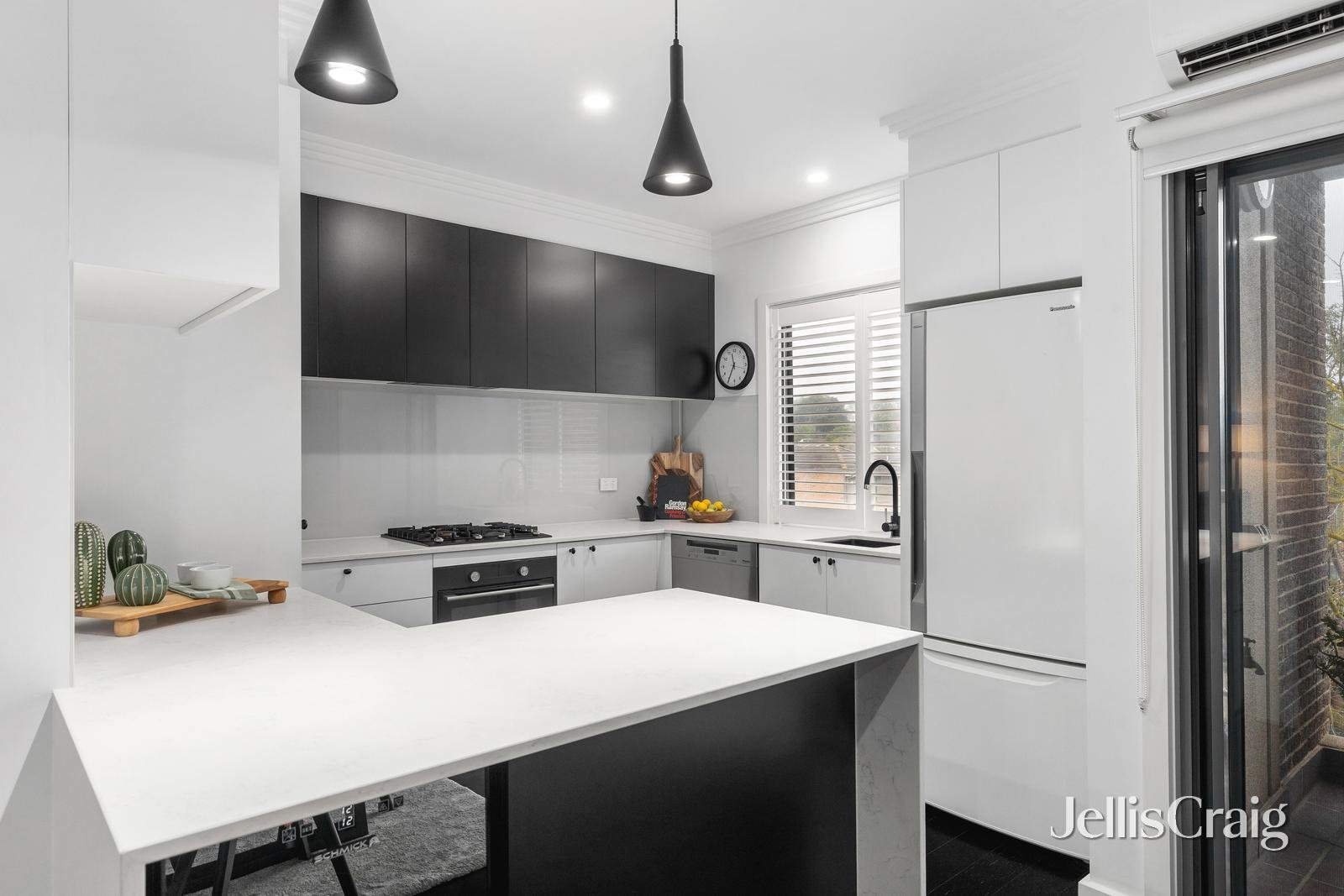 26/781 Whitehorse Road, Mont&nbsp;Albert image 3