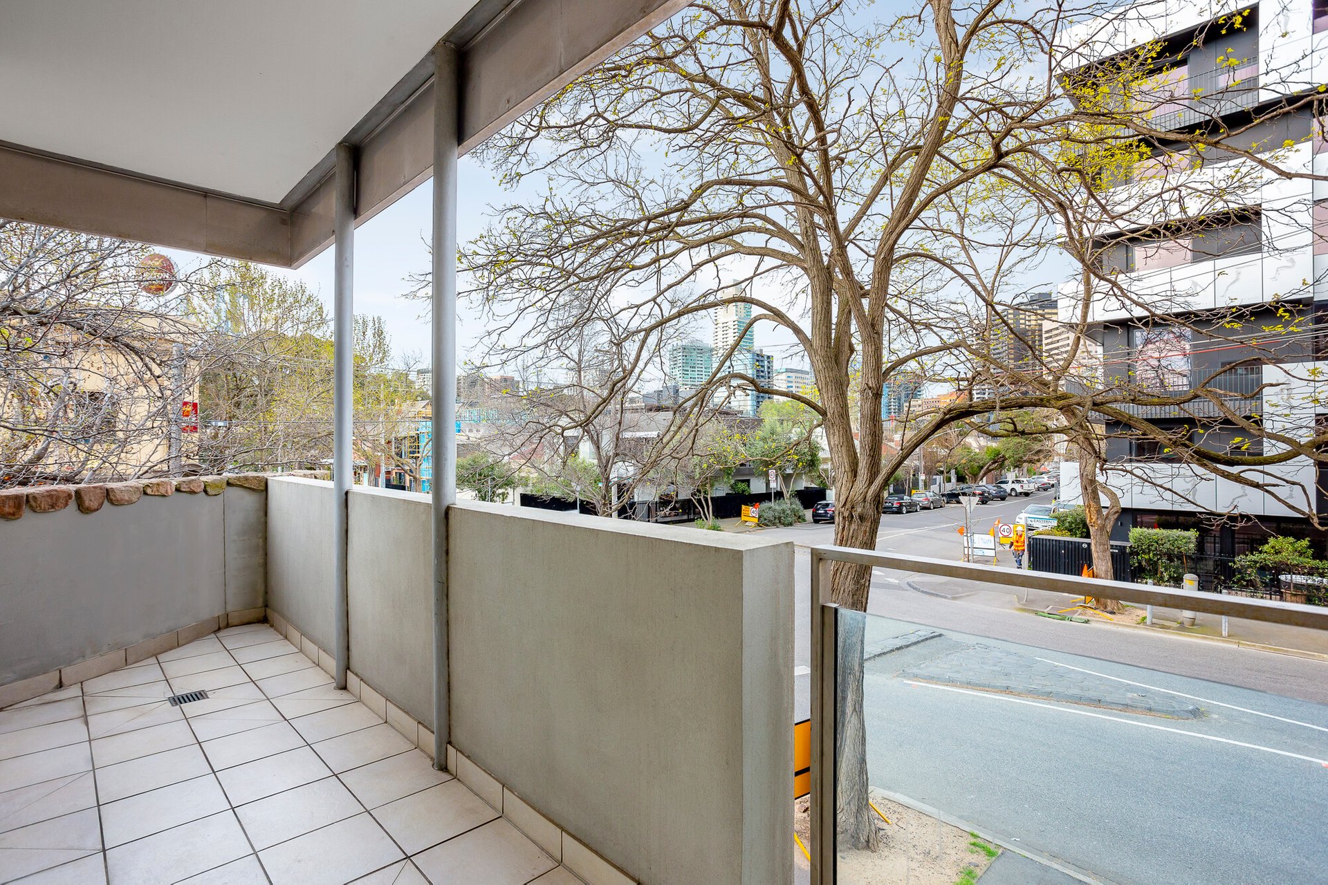 2/68 Eastern Road, South Melbourne image 4