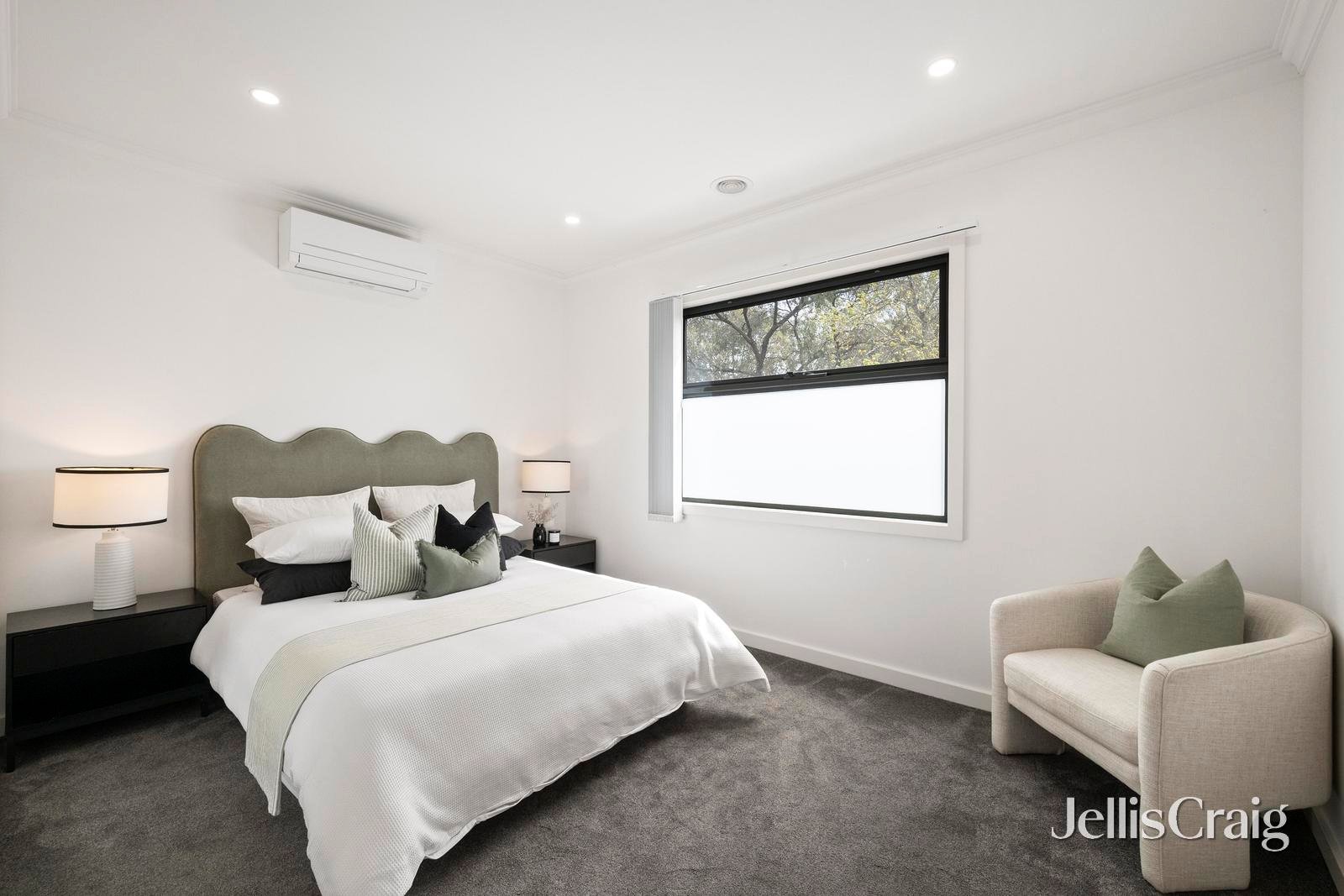 2/68 Faraday Road, Croydon South image 9