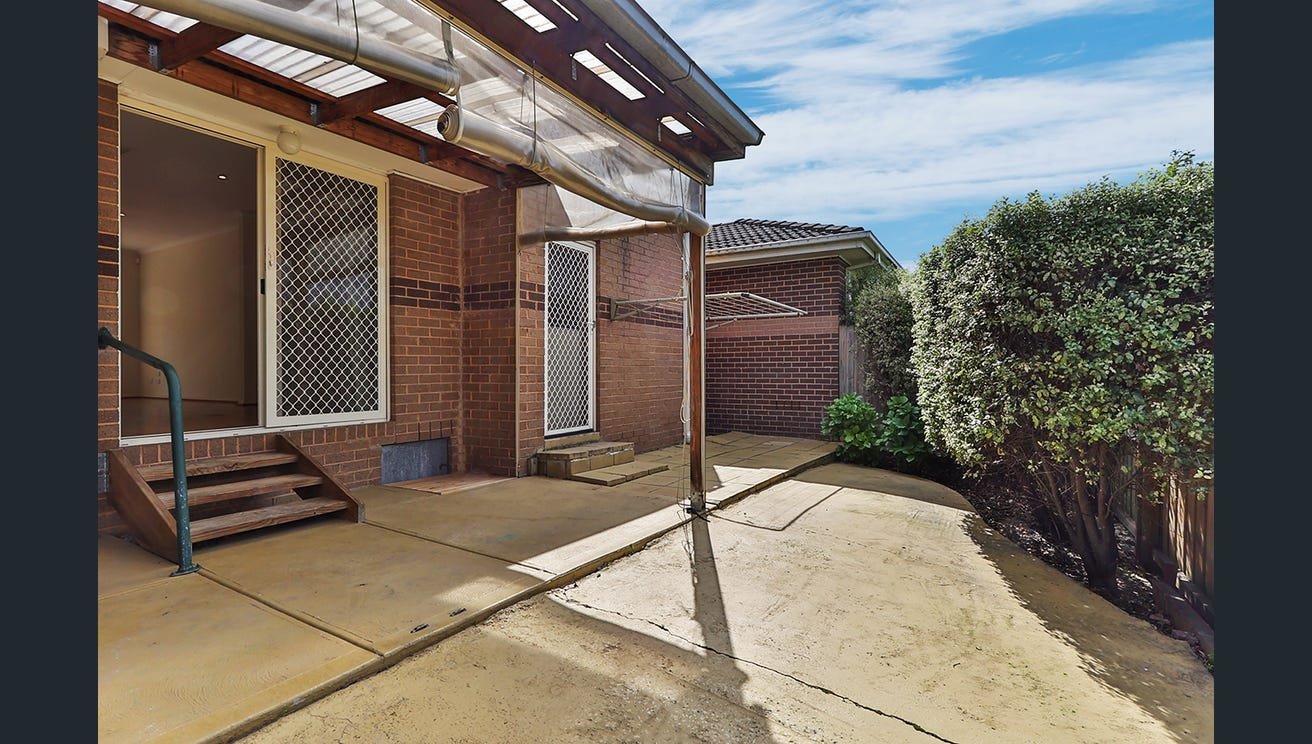 2/68 Oban Road, Ringwood image 7