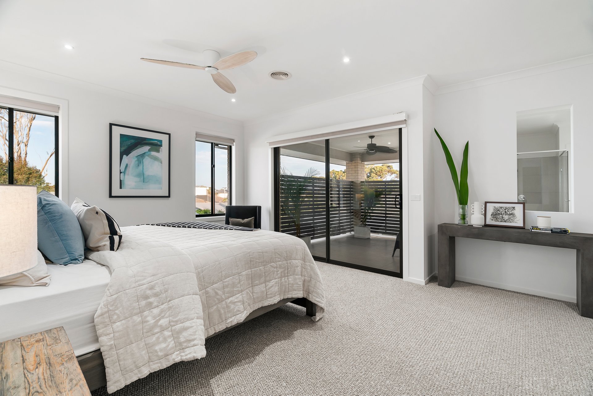 Property Gallery Thumbnail 11