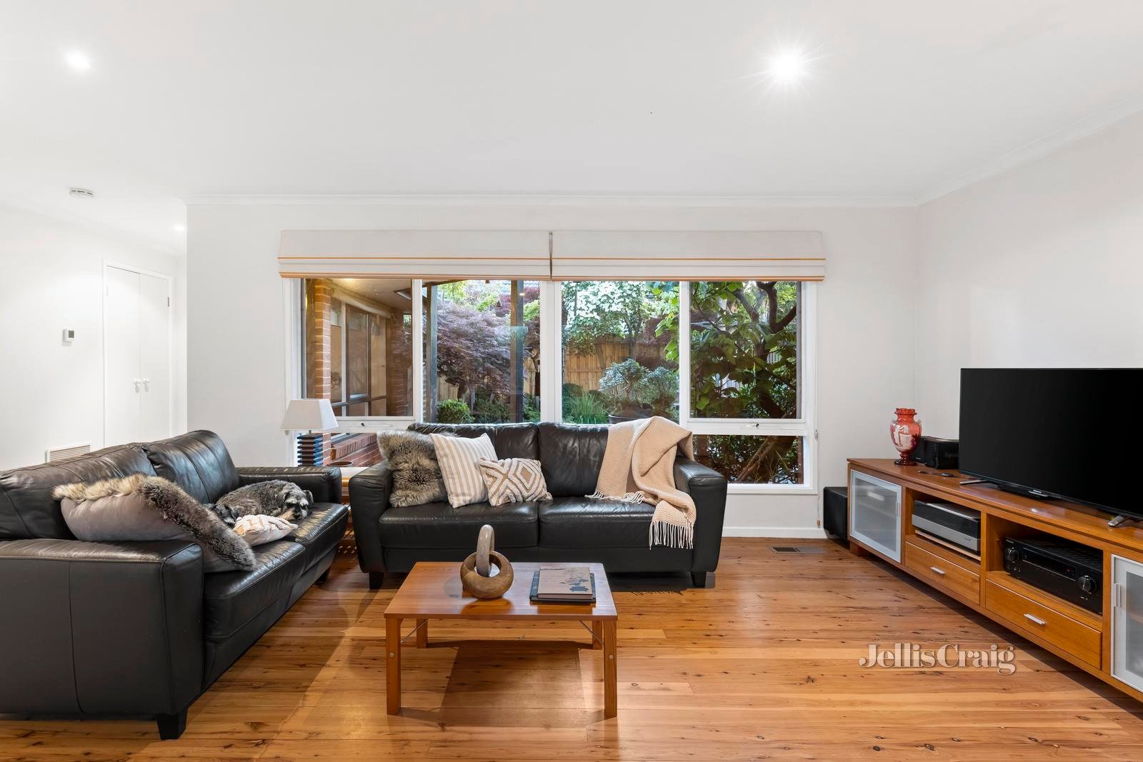 2/69 Bedford Road, Ringwood East image 3