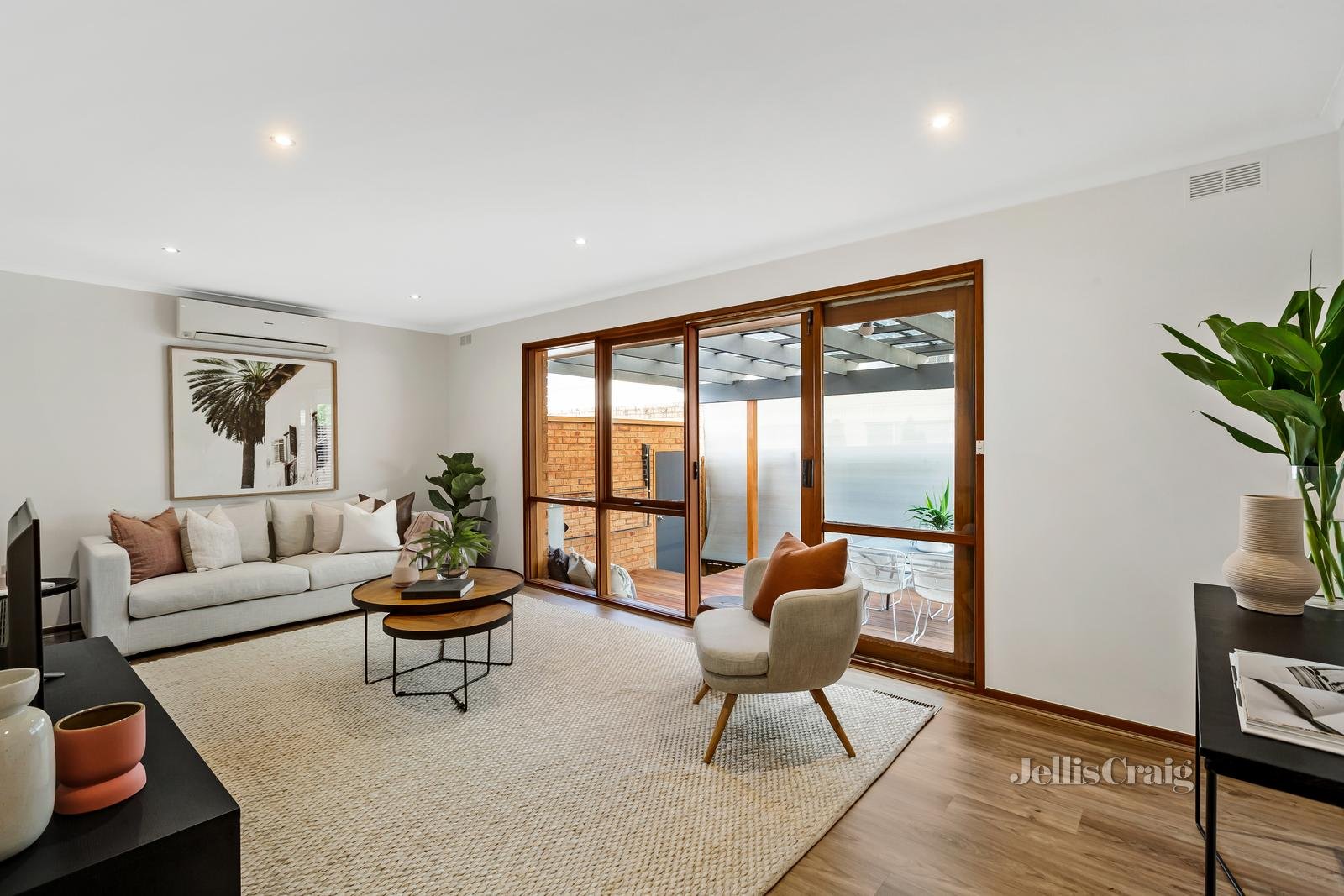 2/69 Coorigil Road, Carnegie image 3