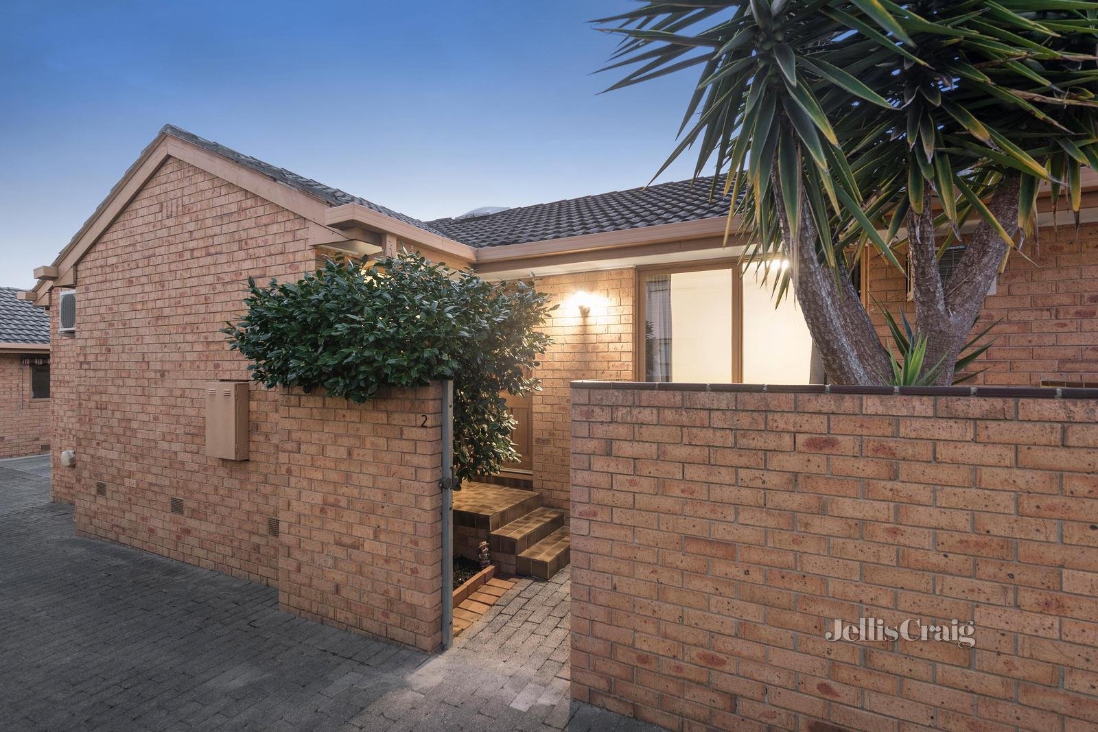 2/69 Coorigil Road, Carnegie image 8