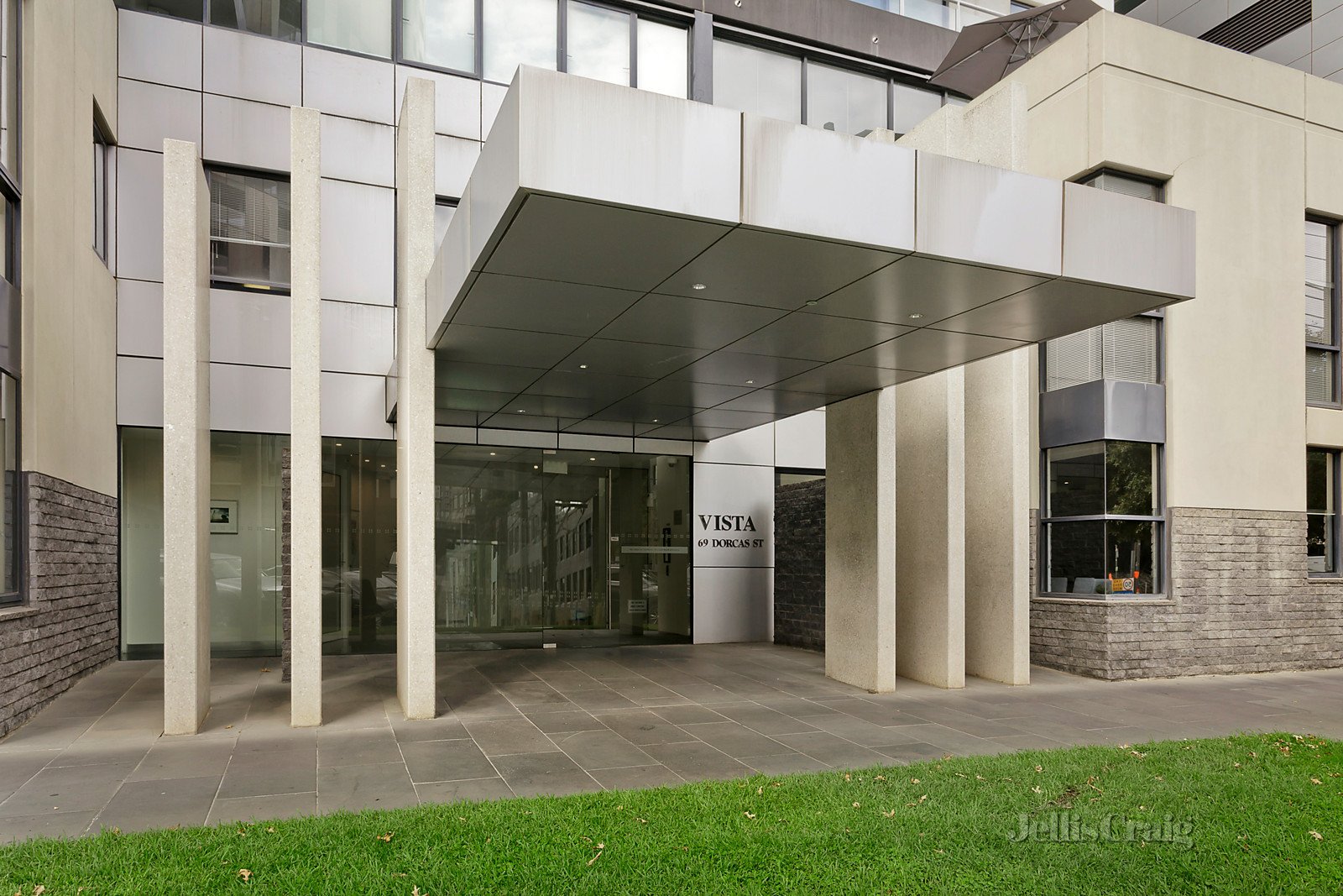 2/69 Dorcas Street, South Melbourne image 5