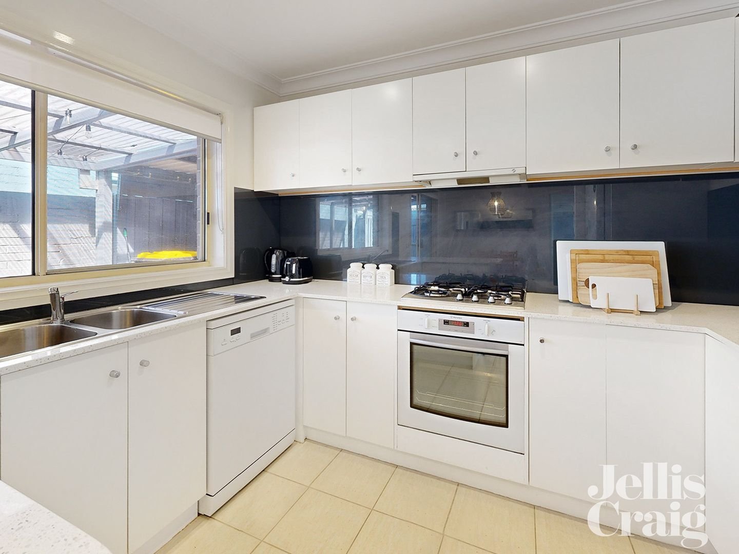 2/69 Ella Grove, Chelsea image 2