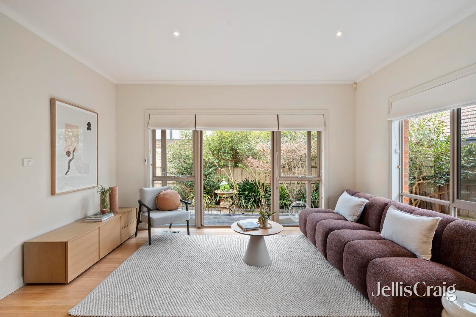 2/69 Koonung Road, Blackburn&nbsp;North image 2