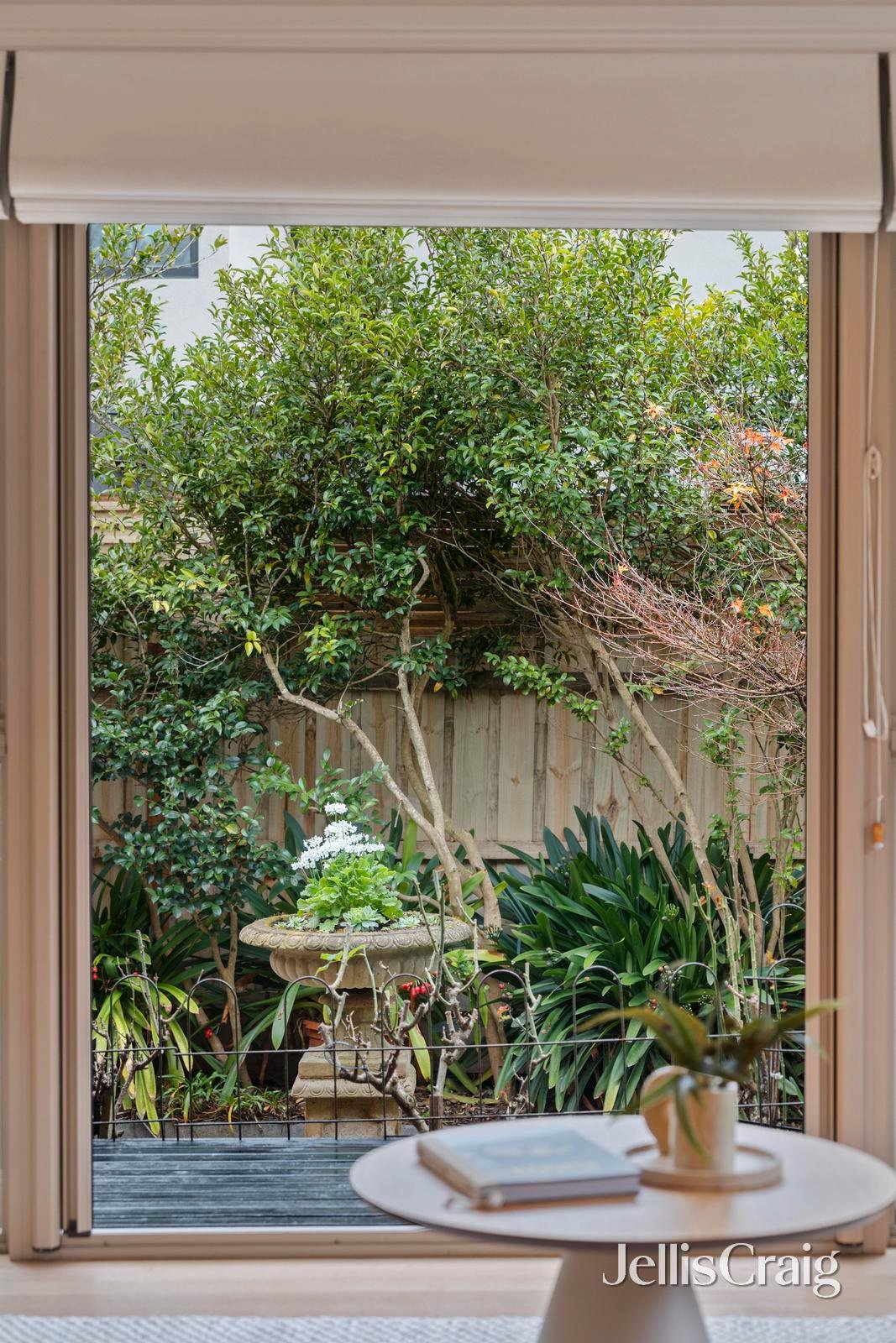 2/69 Koonung Road, Blackburn&nbsp;North image 3