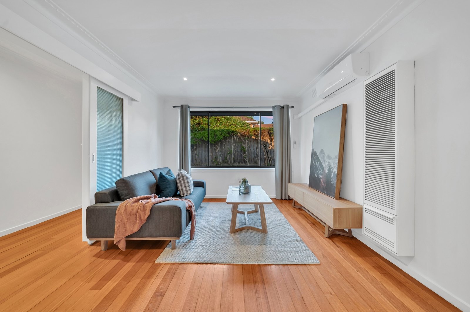 Property Gallery Thumbnail 7
