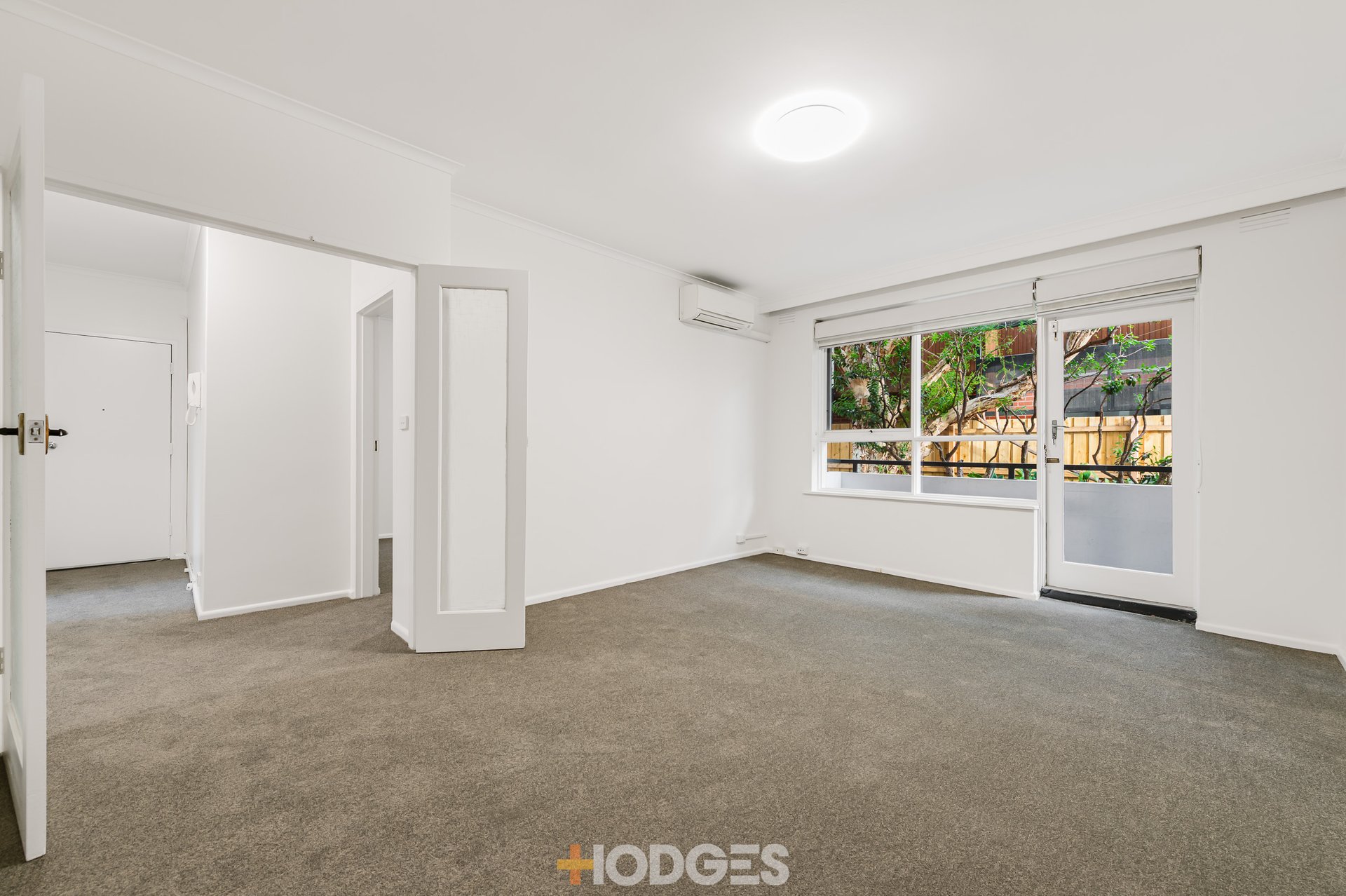 2 / 69 Spray Street Elwood