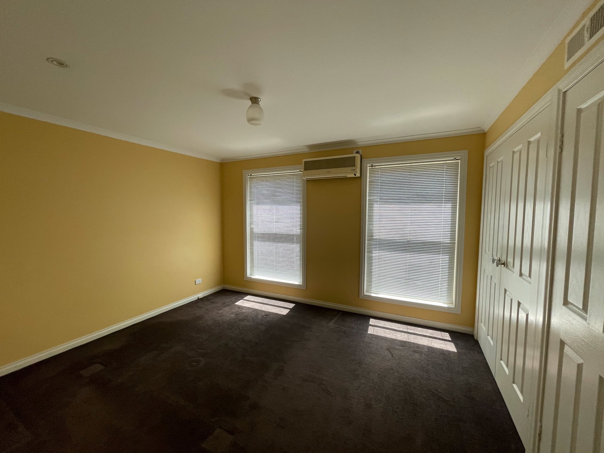 2/692 Burwood Road, Hawthorn East image 3