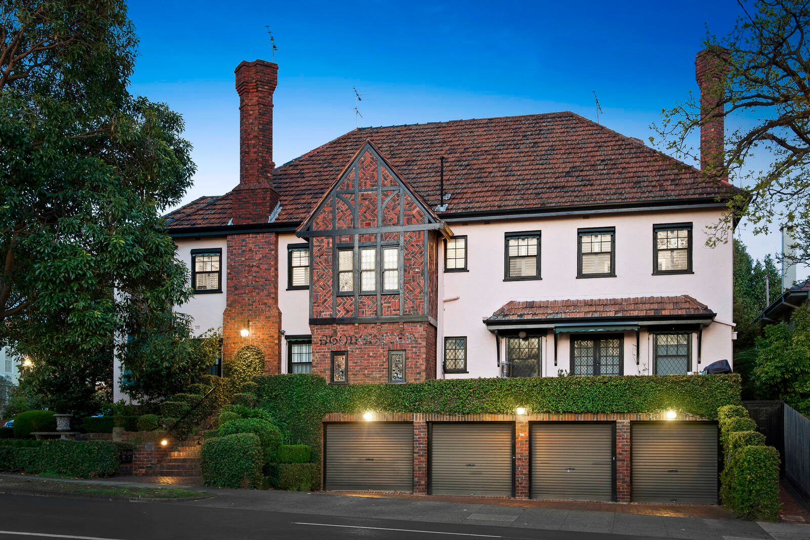 Property Gallery - Main Image