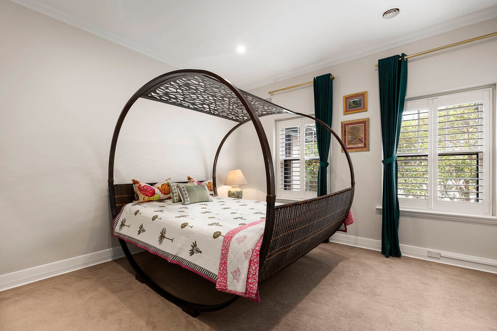 Property Gallery Thumbnail 9
