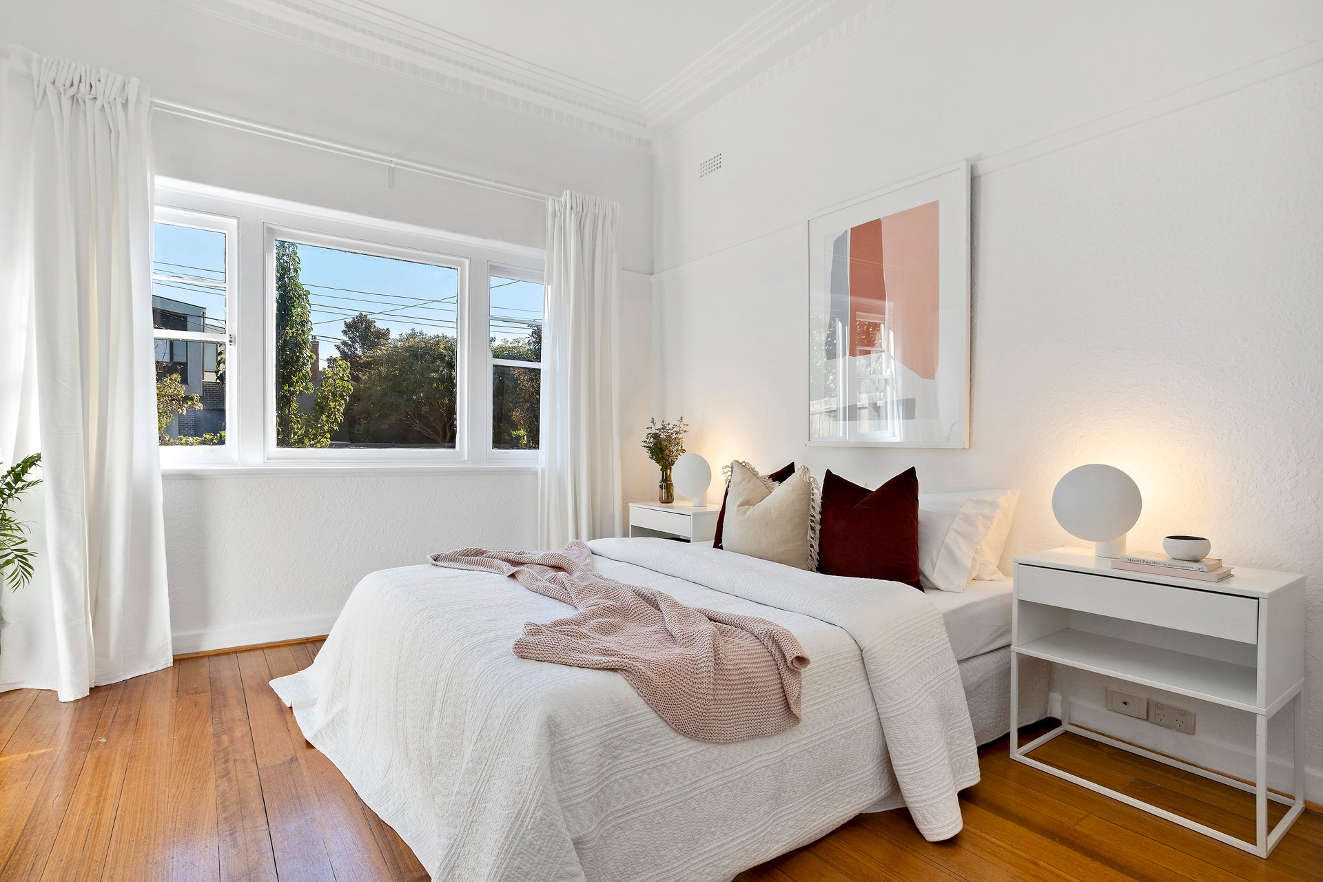 Property Gallery Thumbnail 8