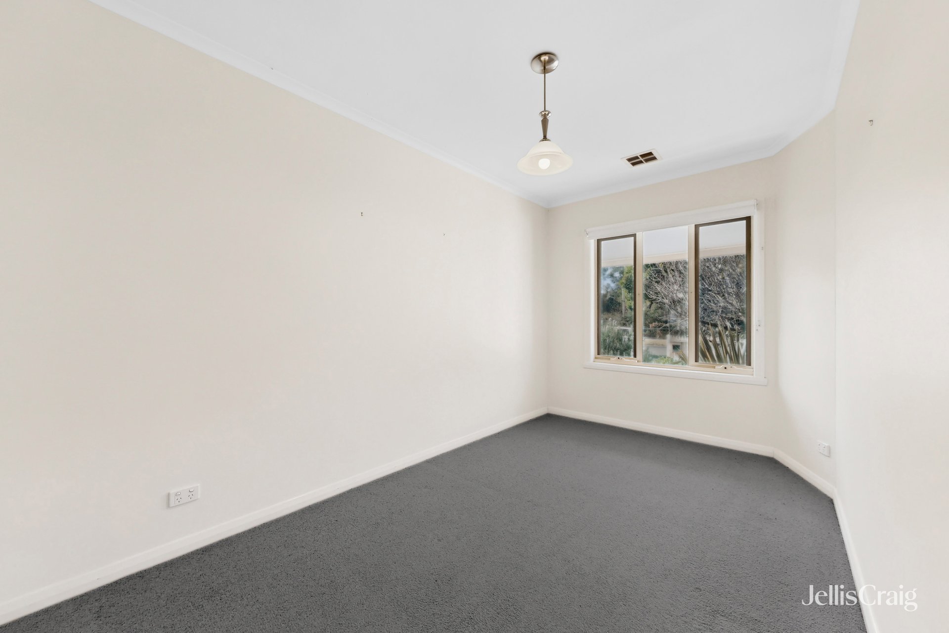 26A Bute Street, Murrumbeena image 9