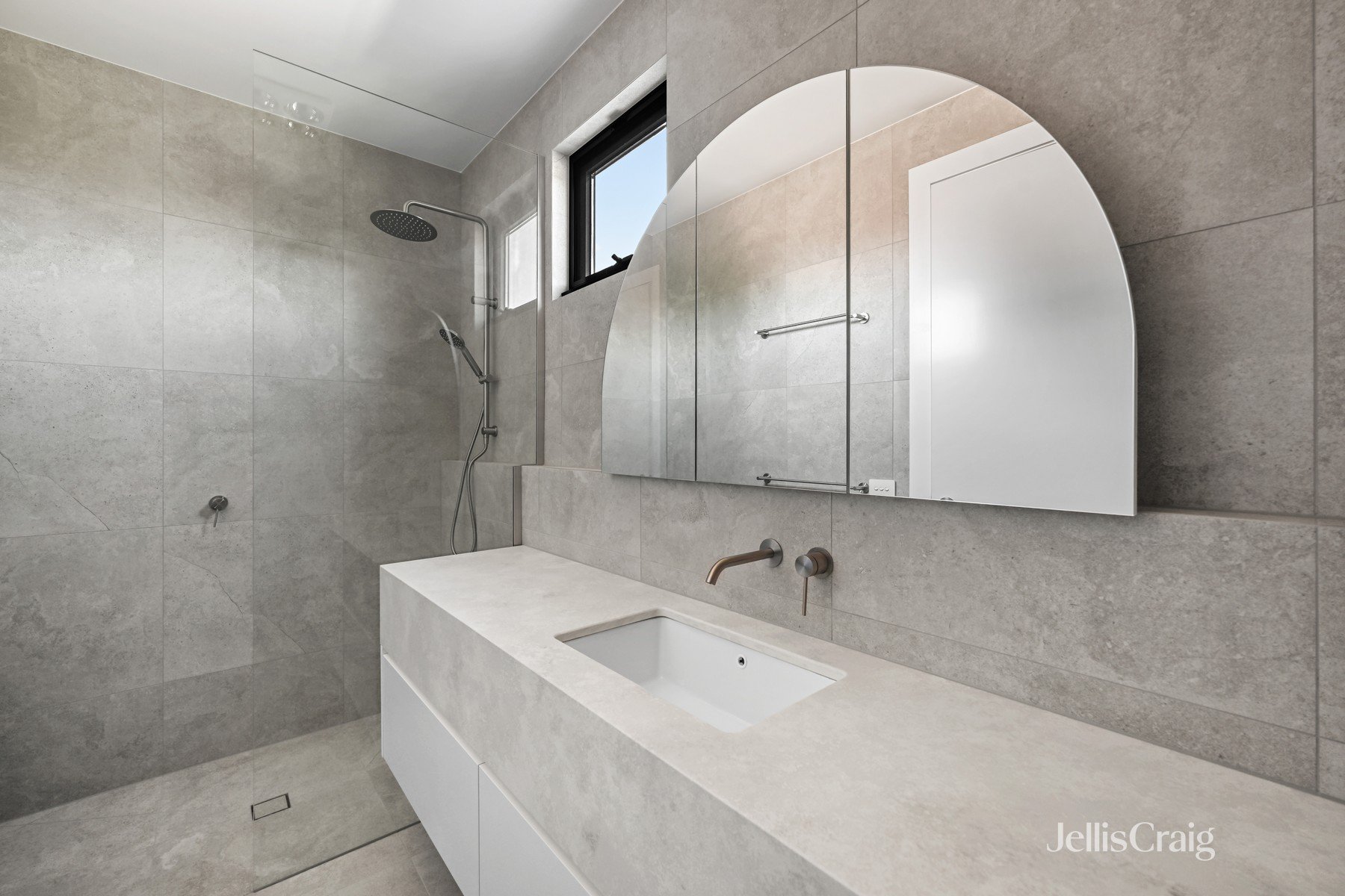 26A Highview Road, Preston image 7