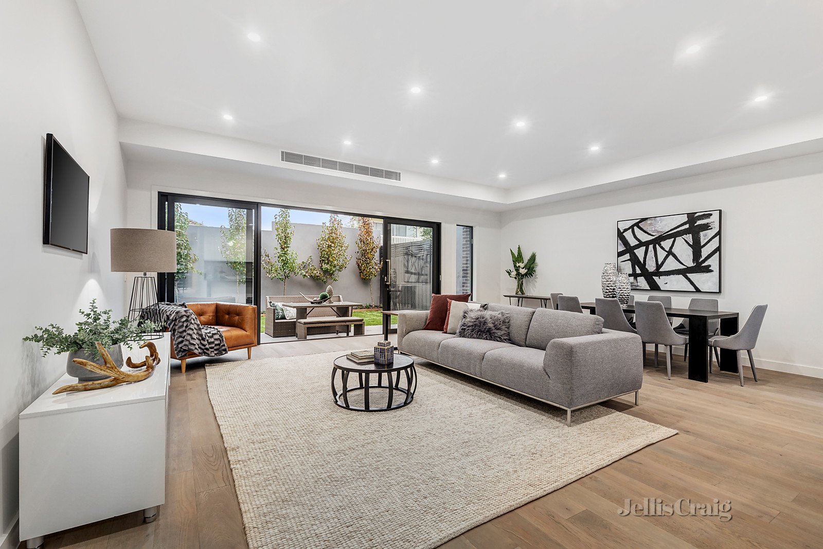 26A May Street, Bentleigh East image 4