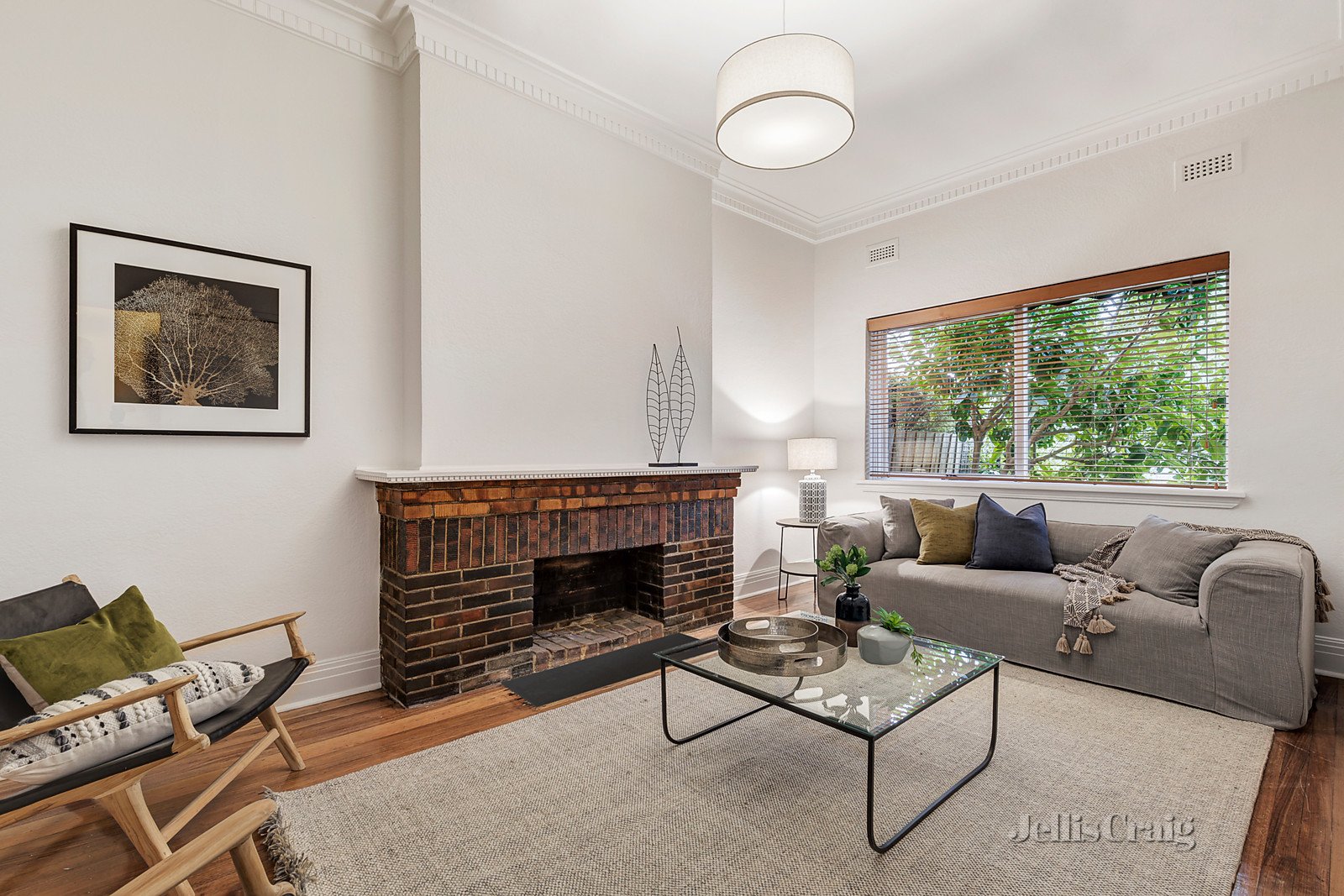 26A Spring Road, Caulfield South image 2