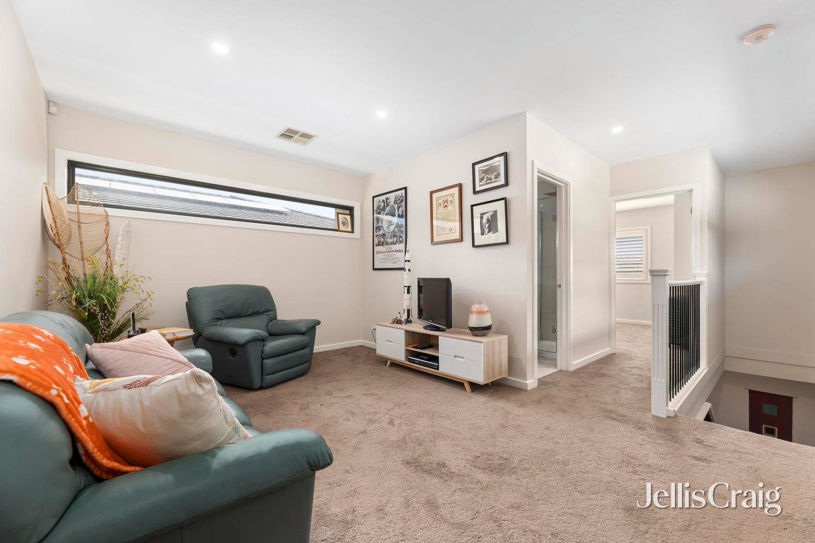 26A Tamarisk Avenue, Glen&nbsp;Waverley image 9