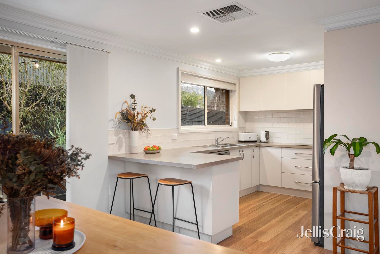 2/6A Tower Street, Kilsyth image 7