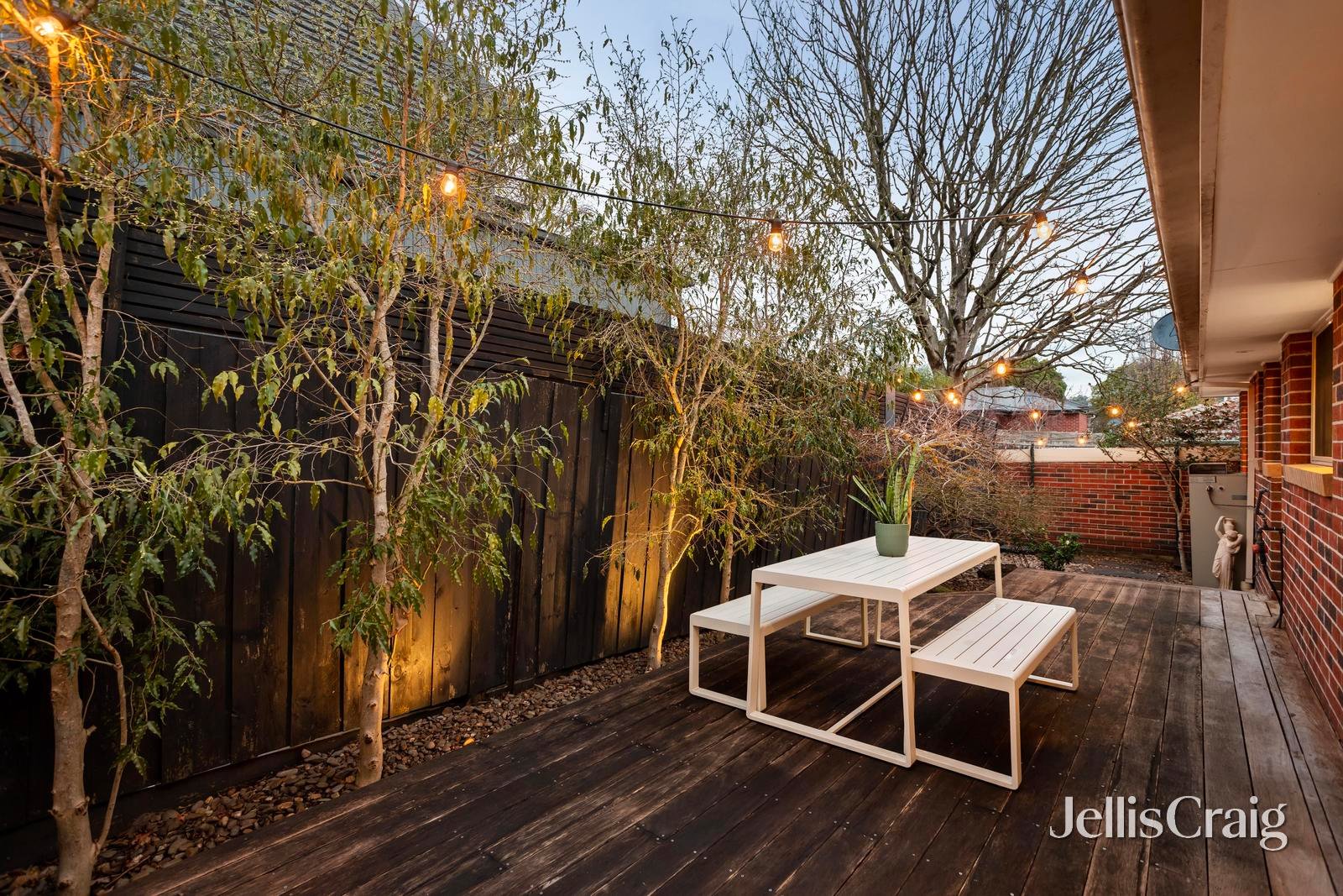 2/6A Tower Street, Kilsyth image 14
