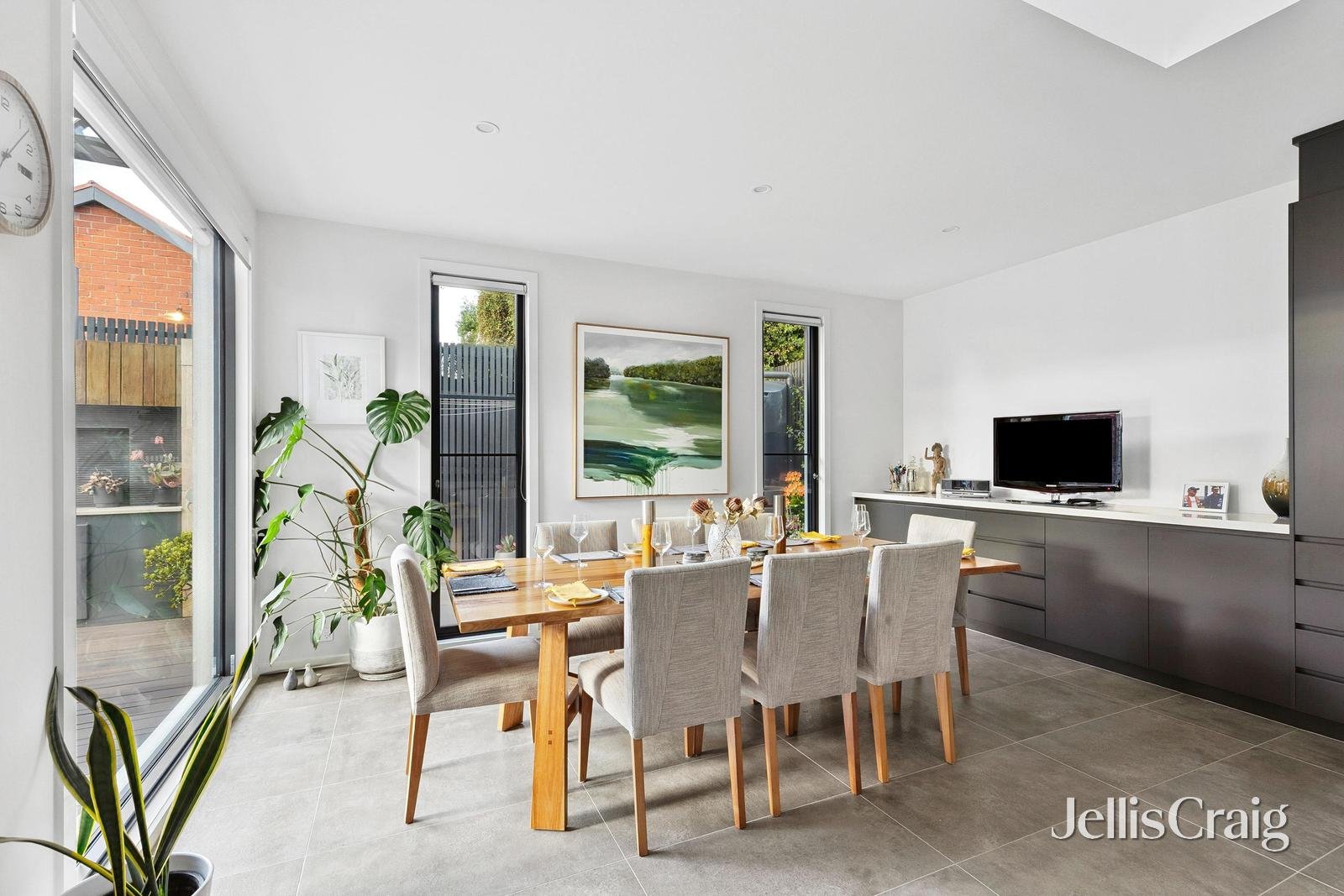 26B Noble Street, Newtown image 6