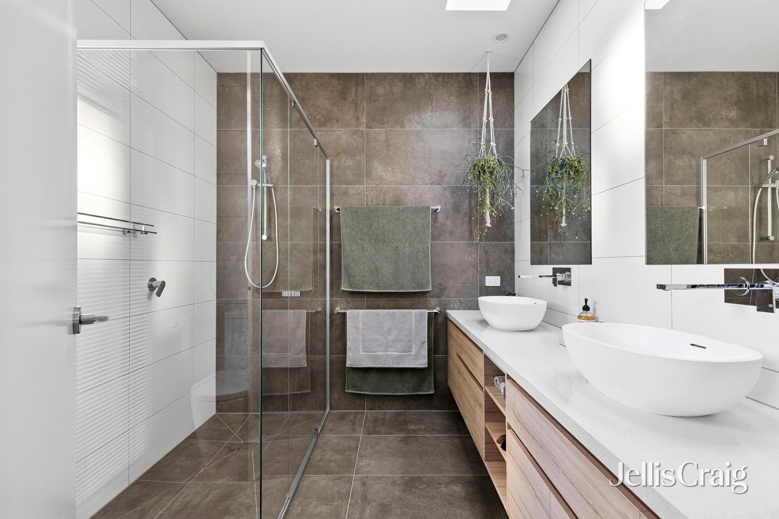 26B Noble Street, Newtown image 12