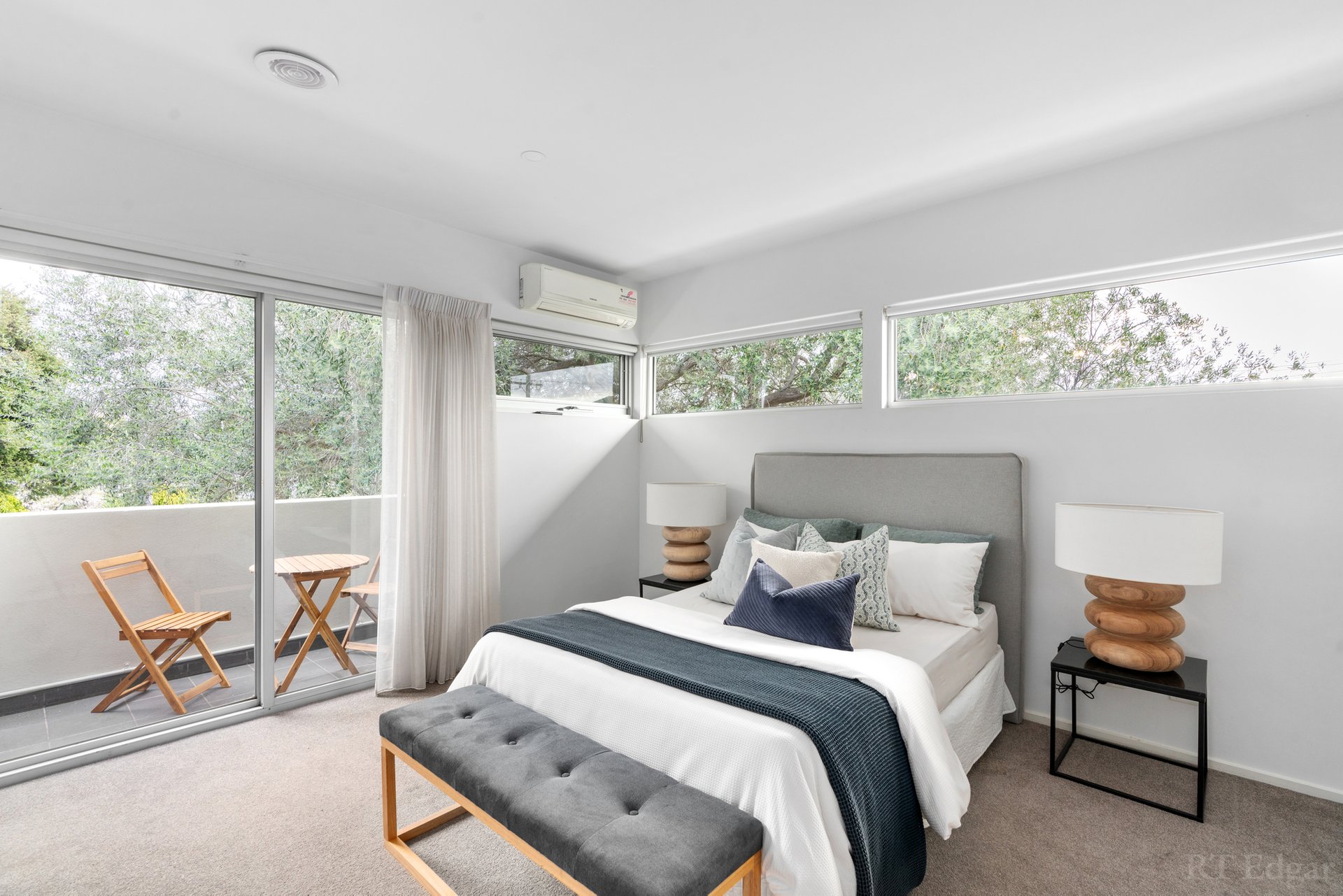 Property Gallery Thumbnail 12