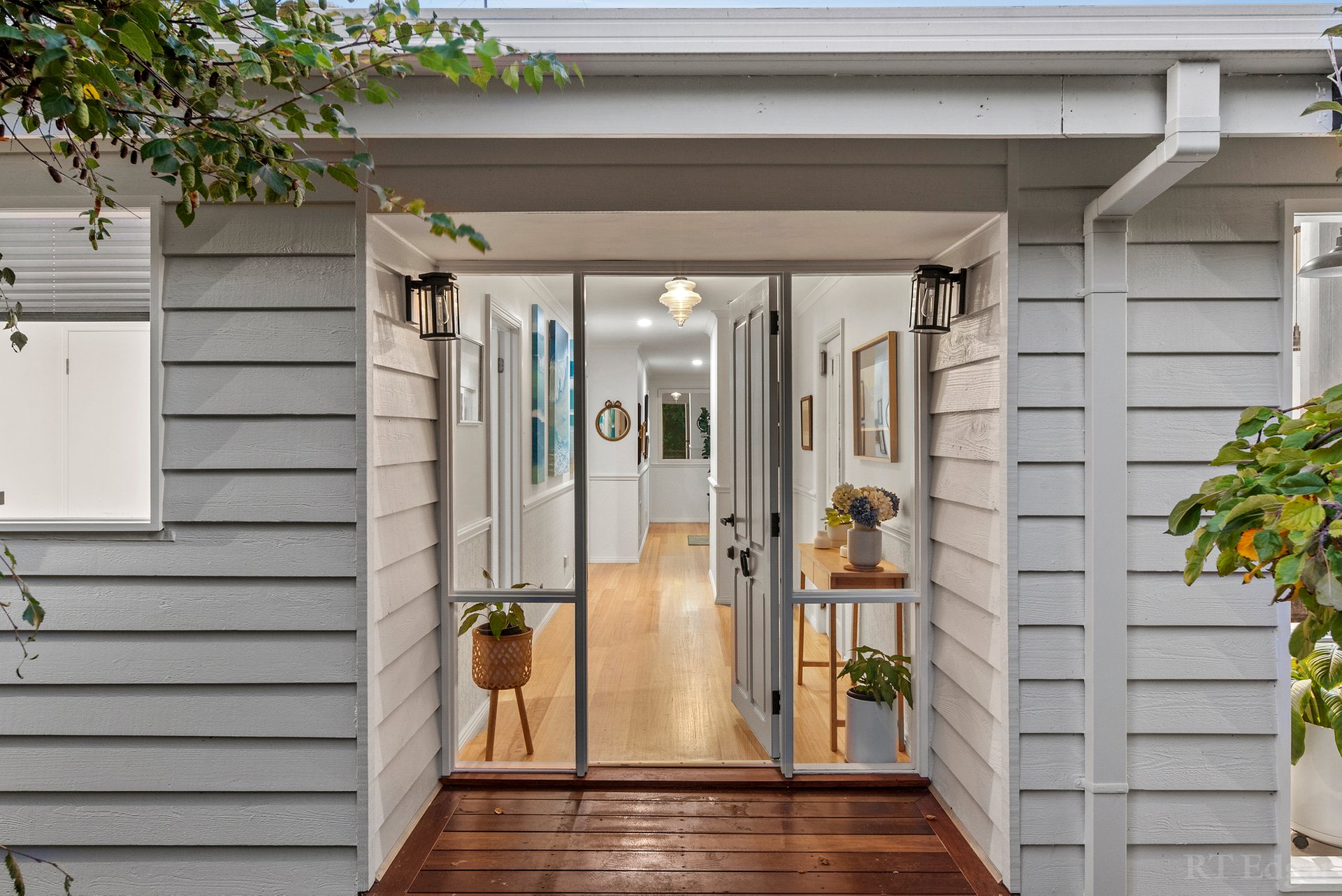 Property Gallery Thumbnail 2