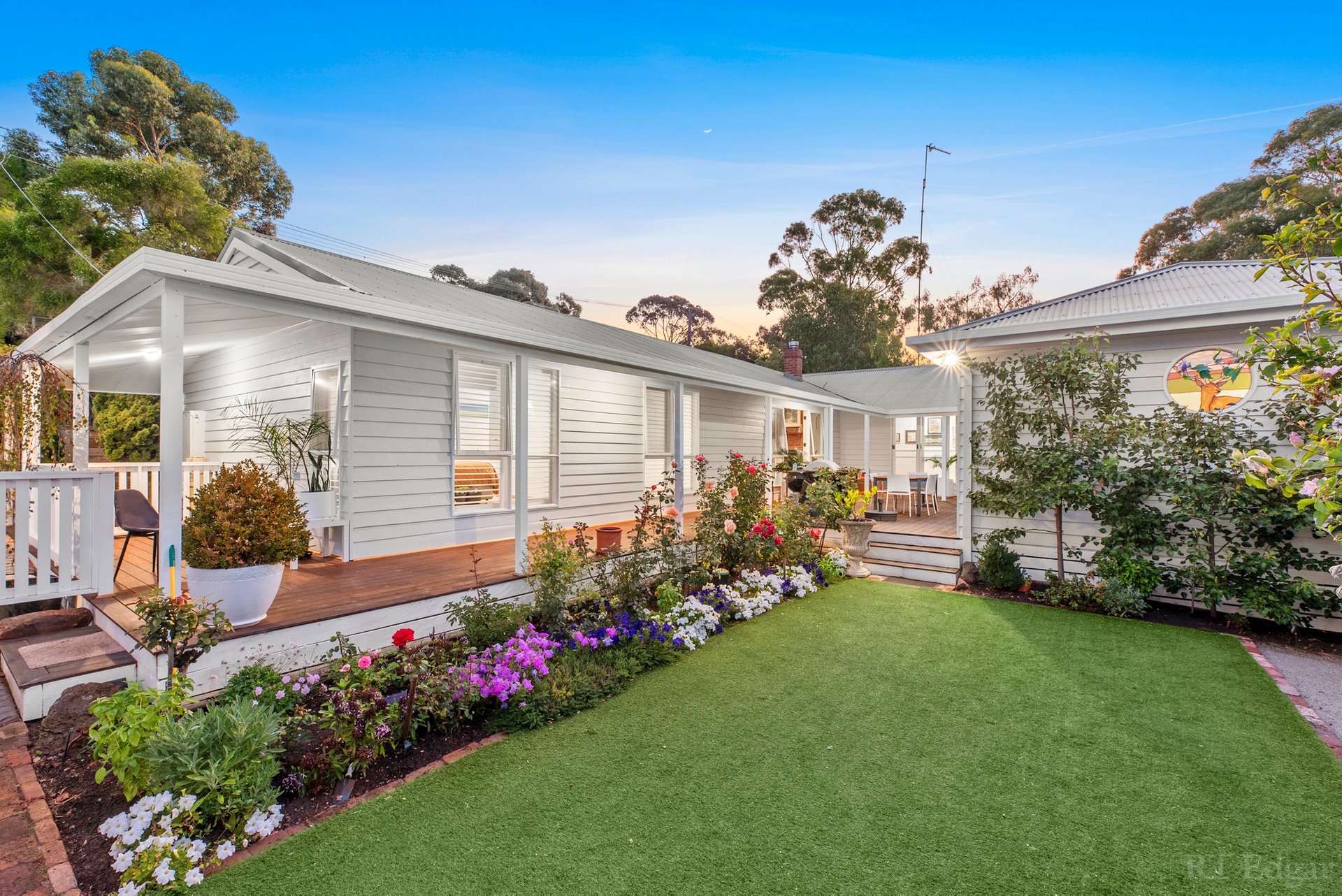 Property Gallery Thumbnail 3