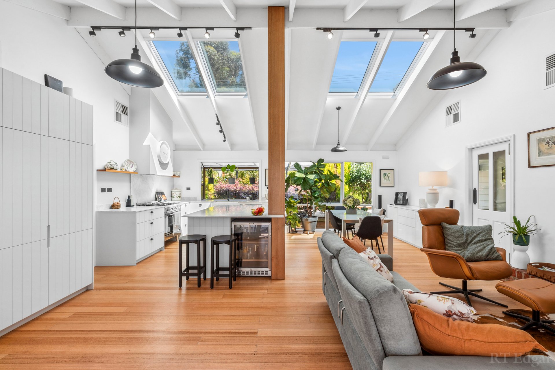 Property Gallery Thumbnail 7
