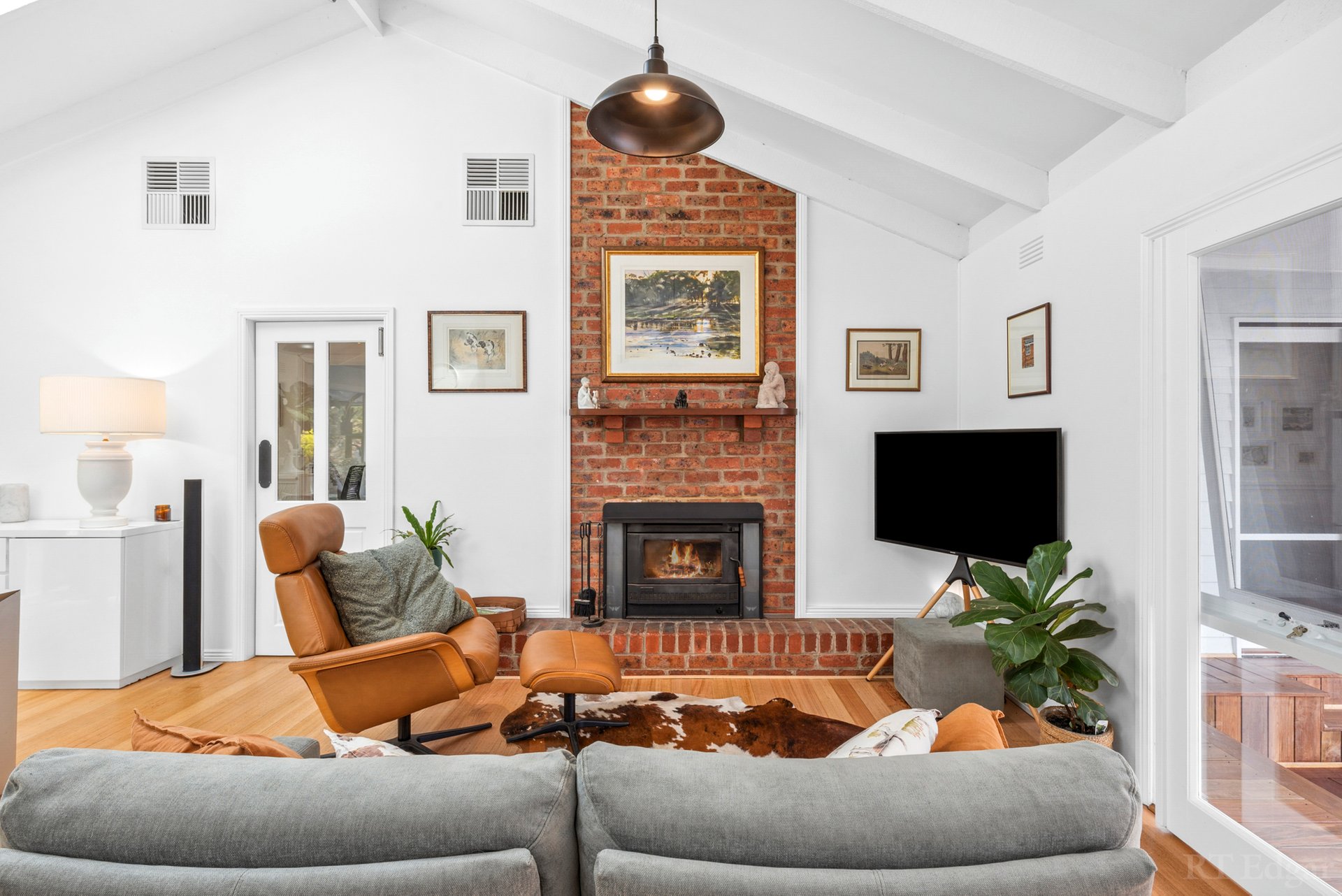 Property Gallery Thumbnail 8