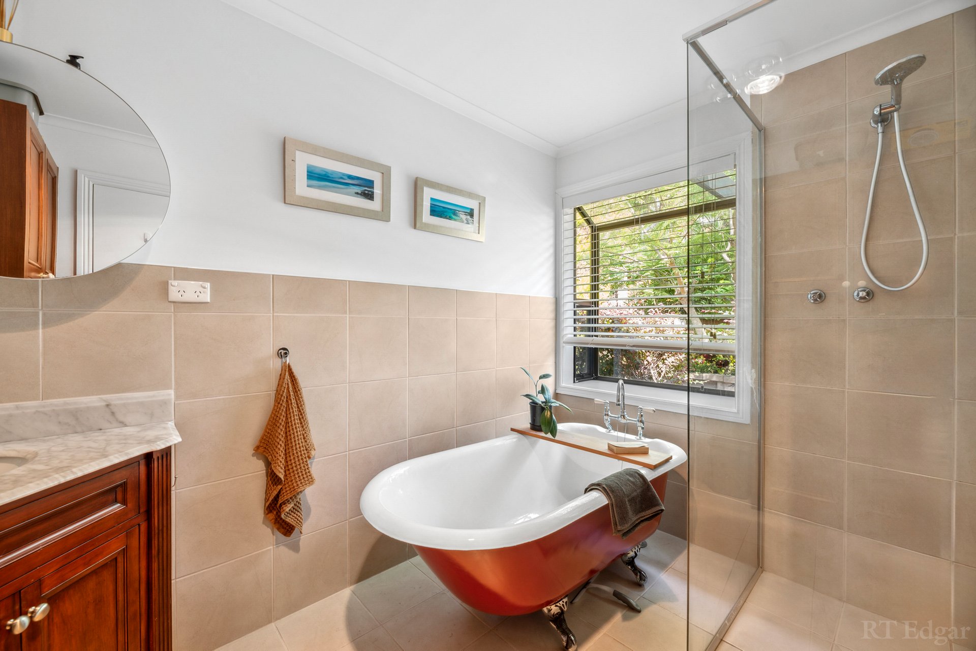 Property Gallery Thumbnail 15
