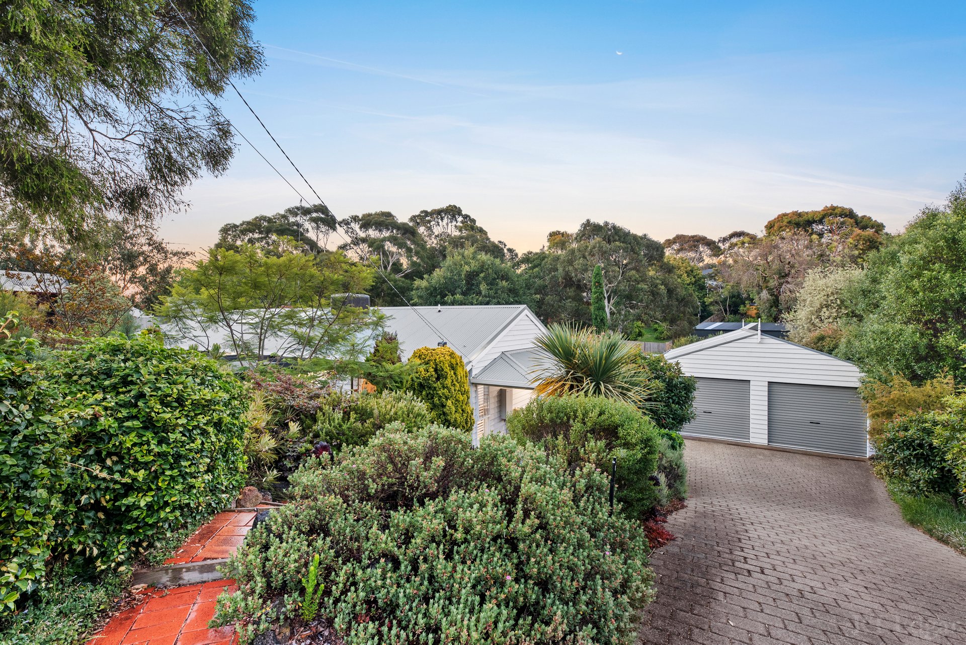Property Gallery Thumbnail 19