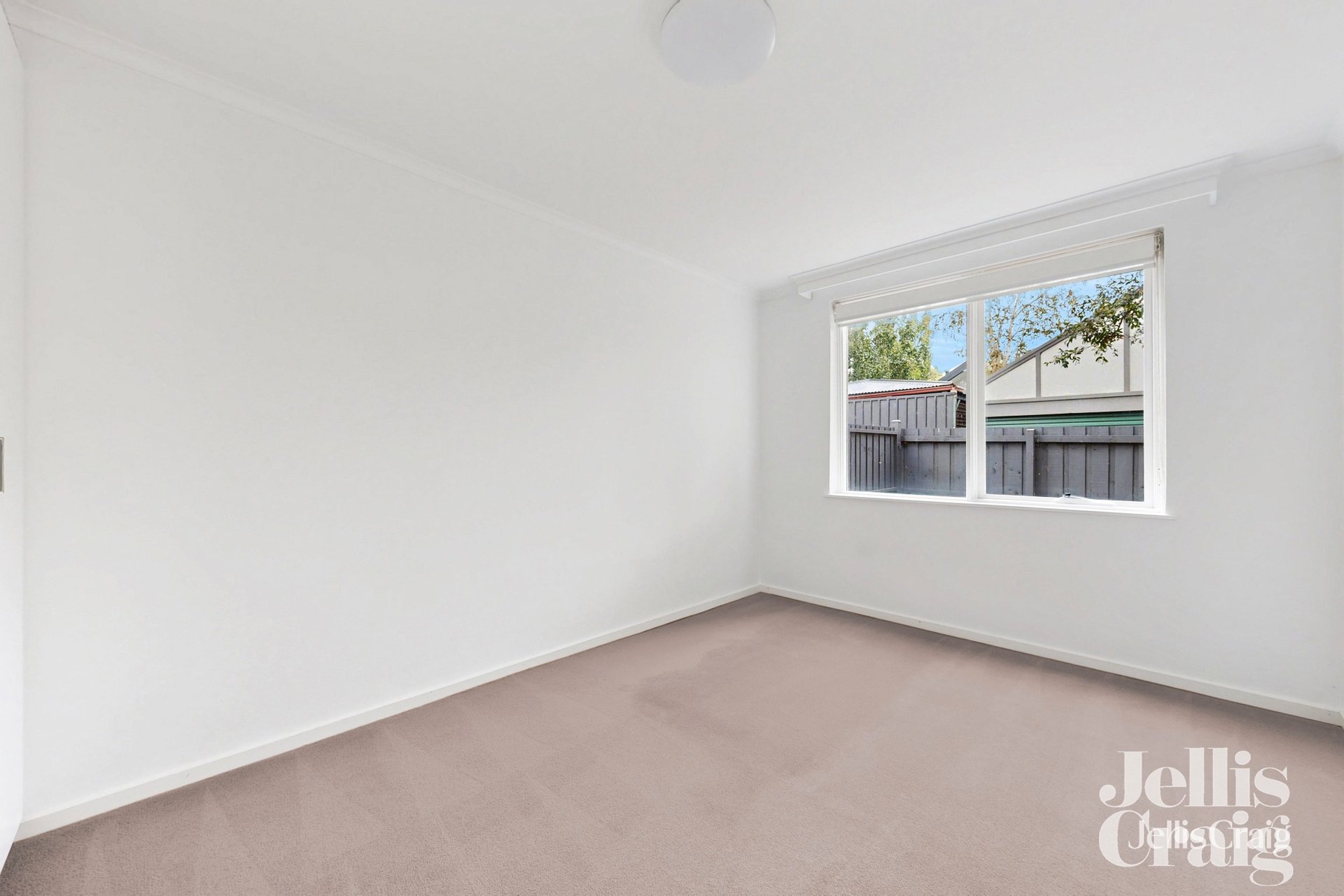 2/7-9 Salter Street, Essendon image 11