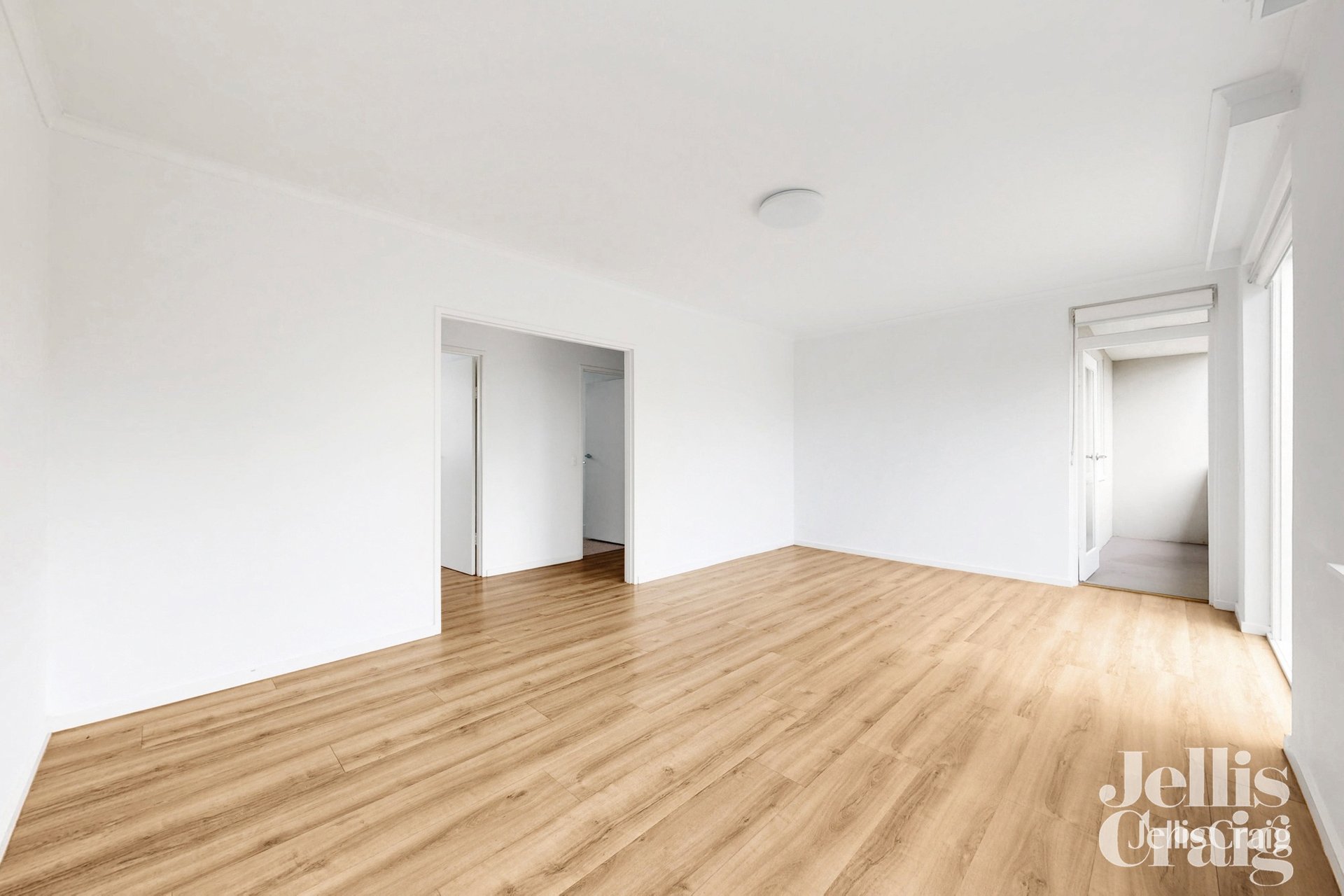 2/7-9 Salter Street, Essendon image 7