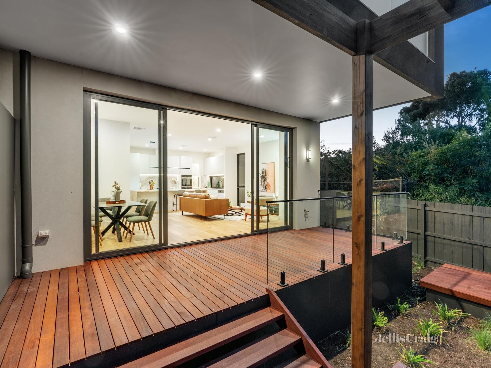 2/7 Allambee Avenue, Camberwell image 11