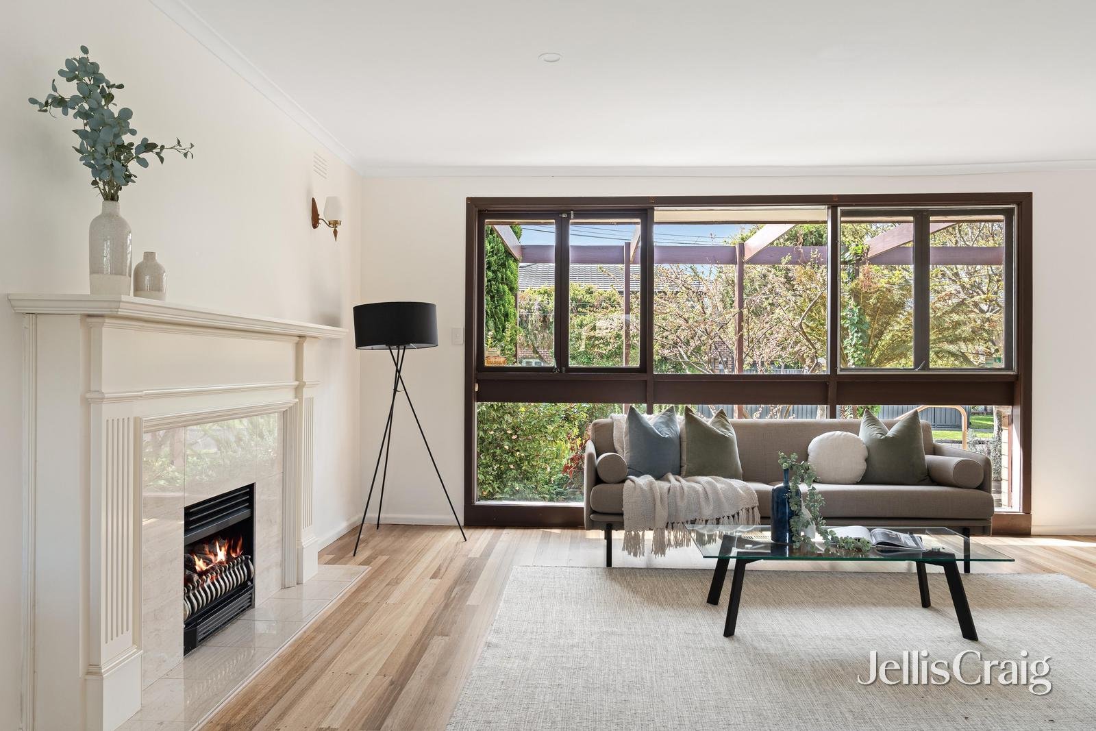 27 Allnutt Parade, Cheltenham image 4