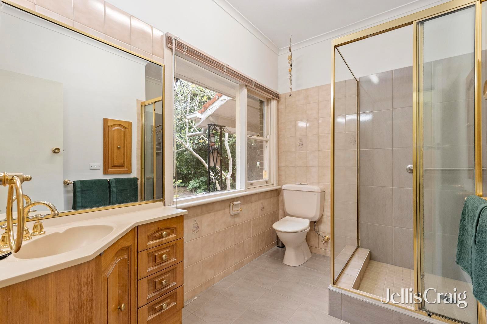 27 Alto Avenue, Croydon image 9