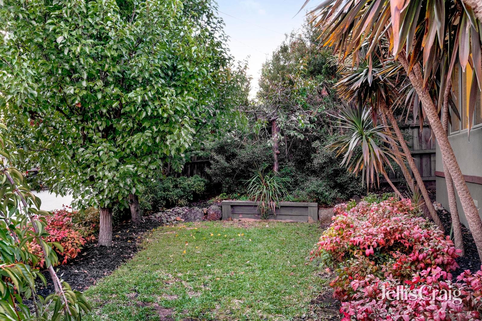 27 Amiet Street, Greensborough image 21