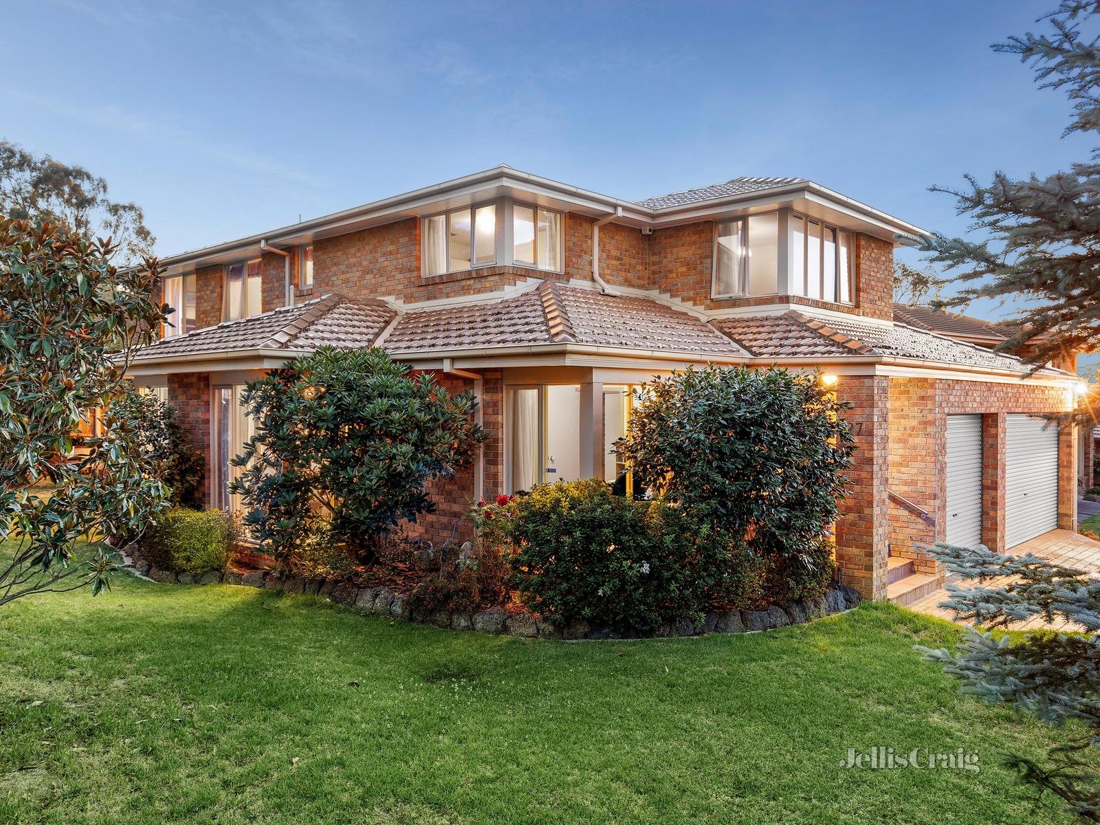 27 Andersons Creek Road, Doncaster East image 14