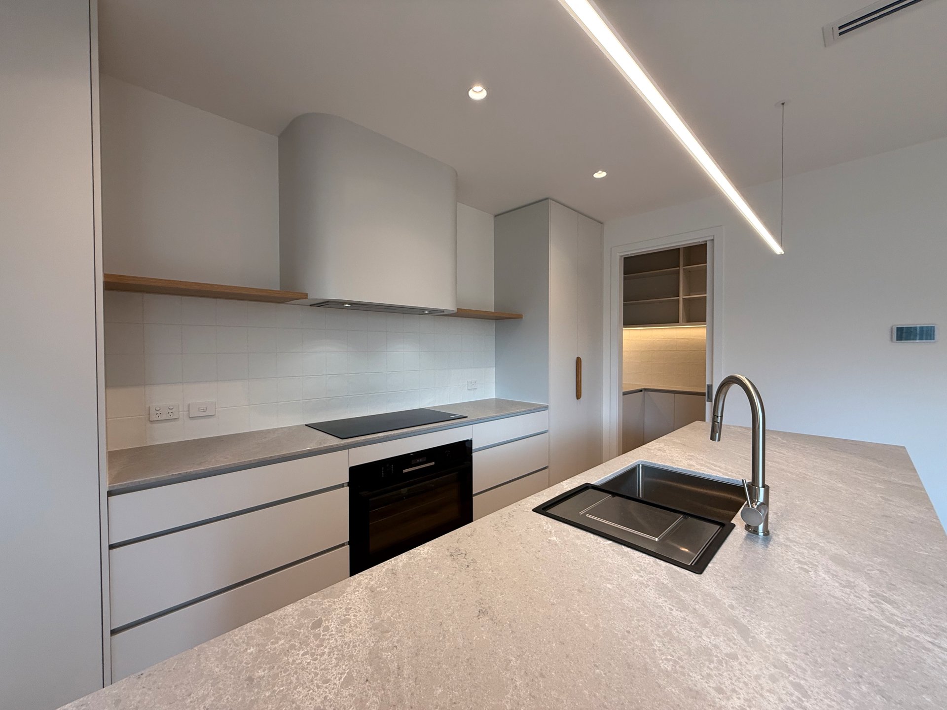 27 Andrews Street, Geelong&nbsp;West image 2