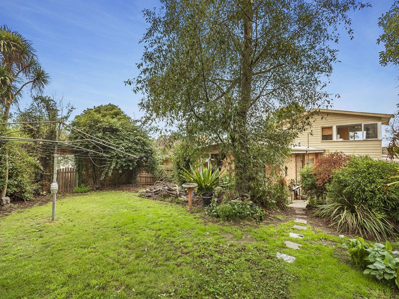 Property Gallery Thumbnail 7