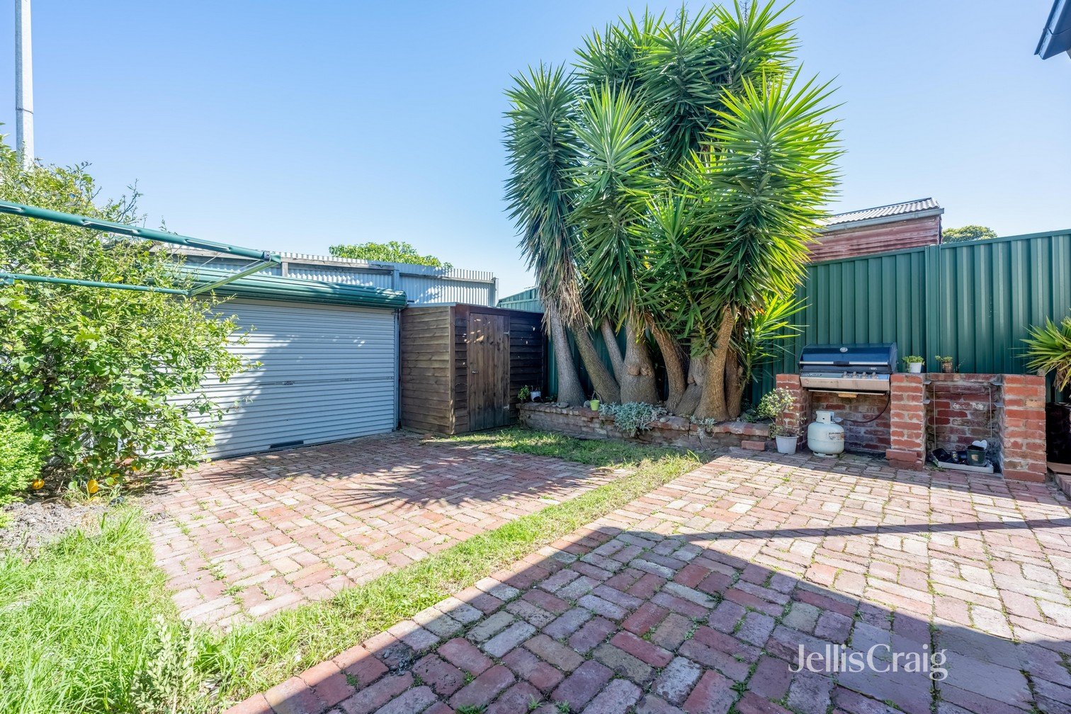 27 Ashmore Street, Brunswick image 8