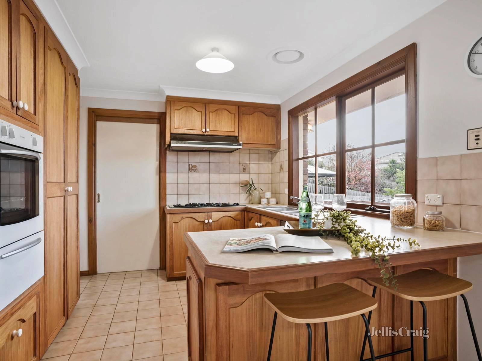 27 Ashton Rise, Doncaster East image 4