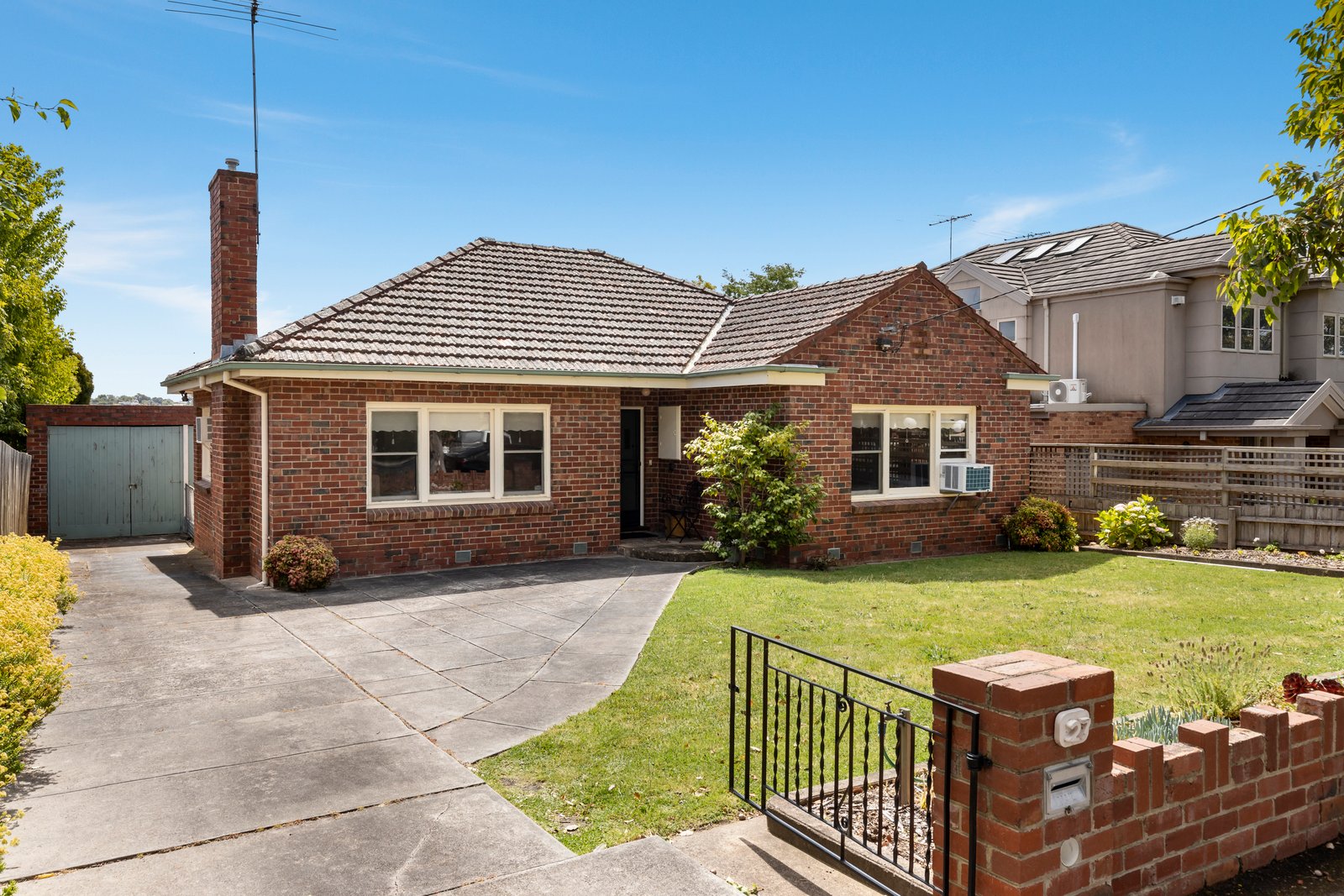 Property Gallery - Main Image