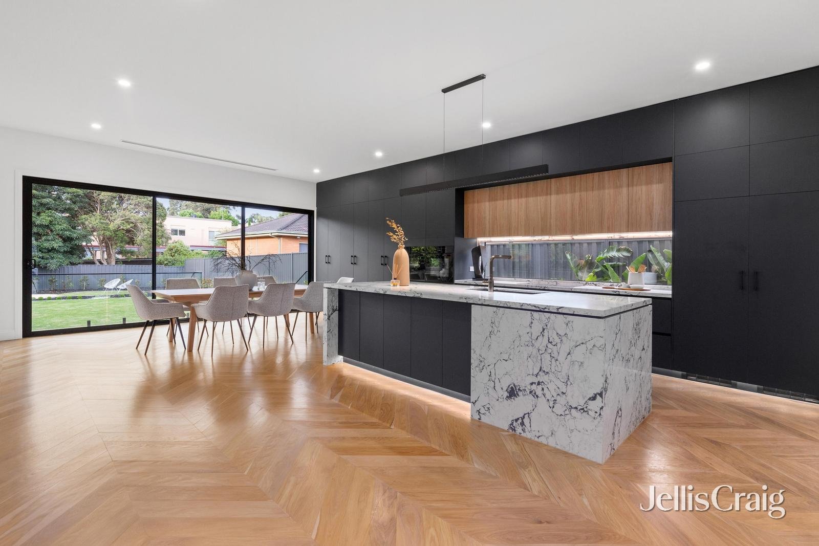 27 Baily Street, Mount&nbsp;Waverley image 4