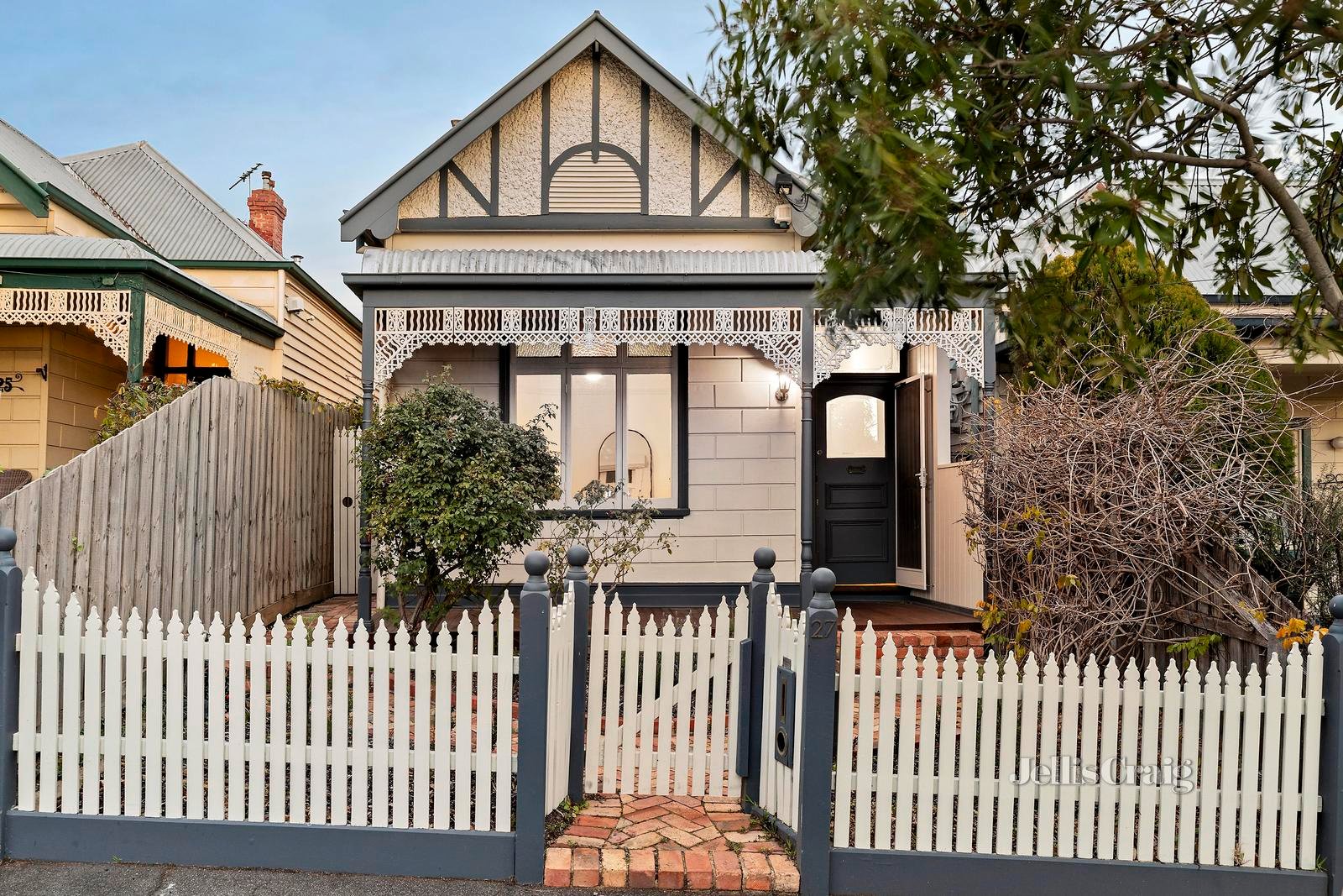 27 Bangalore Street, Kensington image 1