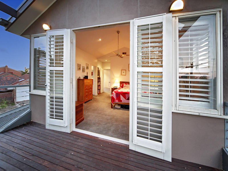 27 Barak Road, Port Melbourne image 4